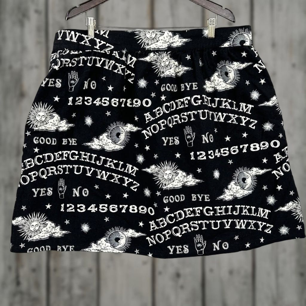 Vintage Folter Skirt Womens Plus 3XL Ouija Board Circle Skirt Cotton Goth Punk Witchy Skater Short Black Size 40" / US 18 - 1 Thumbnail