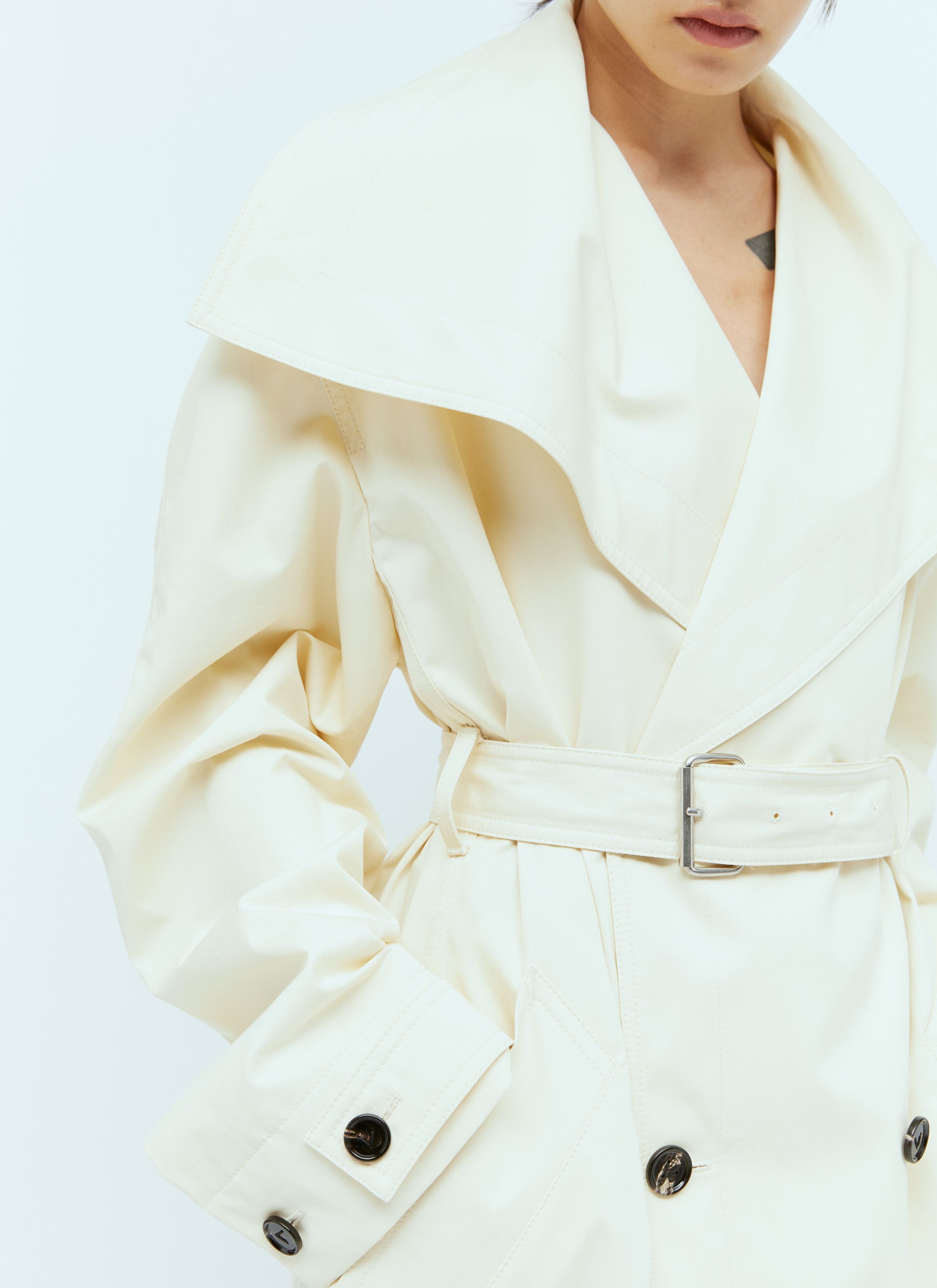 Bottega Veneta o1n1vont1225 Light Cotton Twill Trench Coat in Cream Size M / US 6-8 / IT 42-44 - 3 Thumbnail