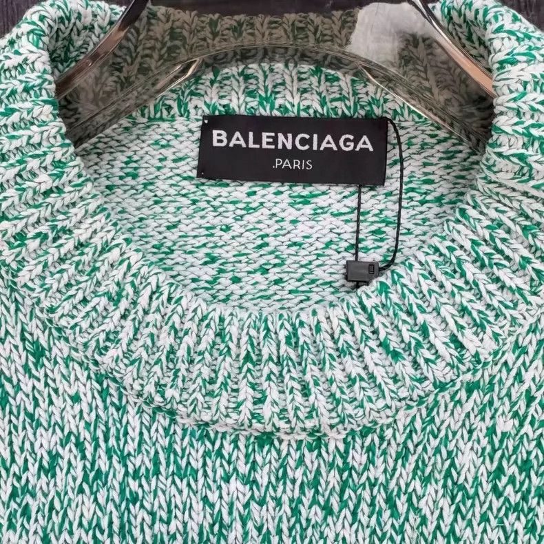 Balenciaga Balenciaga Green snow sweater Size M / US 6-8 / IT 42-44 - 2 Thumbnail