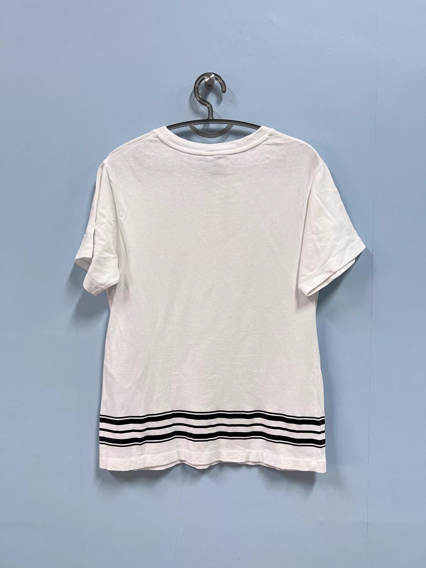 Louis Vuitton Louis Vuitton 99 New White Chain Striped Short Sleeve L Size L / US 10 / IT 46 - 2 Thumbnail