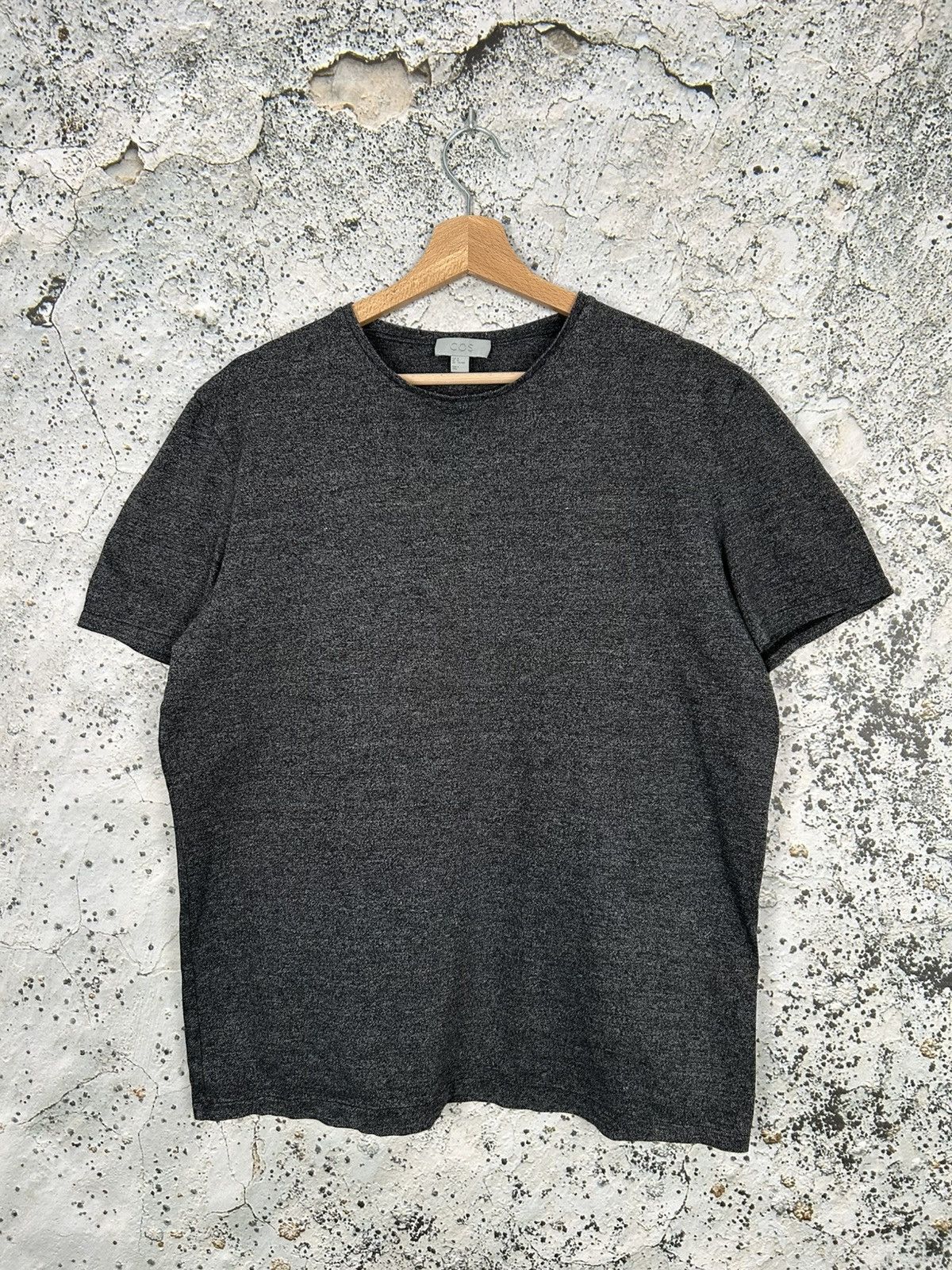 Cos COS Avant Garde Designer Basic Minimalist Scandinavia Tee Size US M / EU 48-50 / 2 - 1 Thumbnail