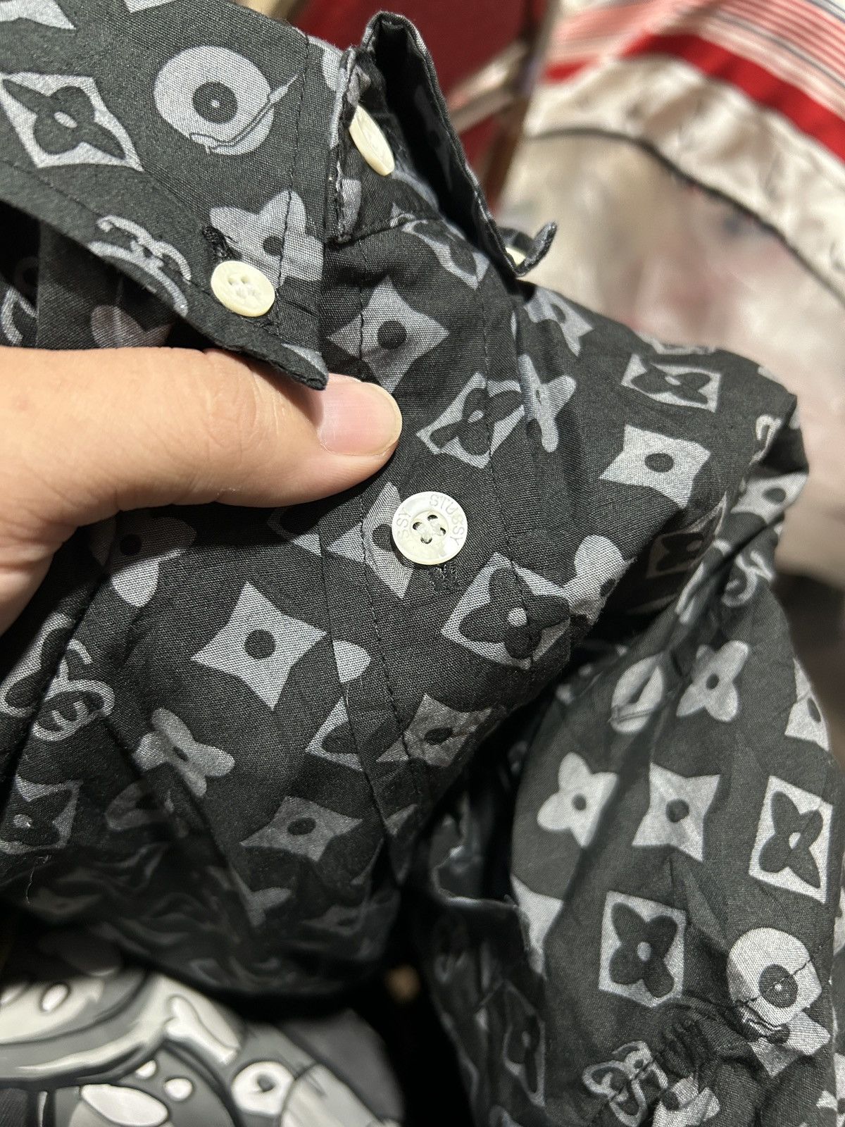 Stussy Stussy monogram LV shirts Size US L / EU 52-54 / 3 - 5 Thumbnail