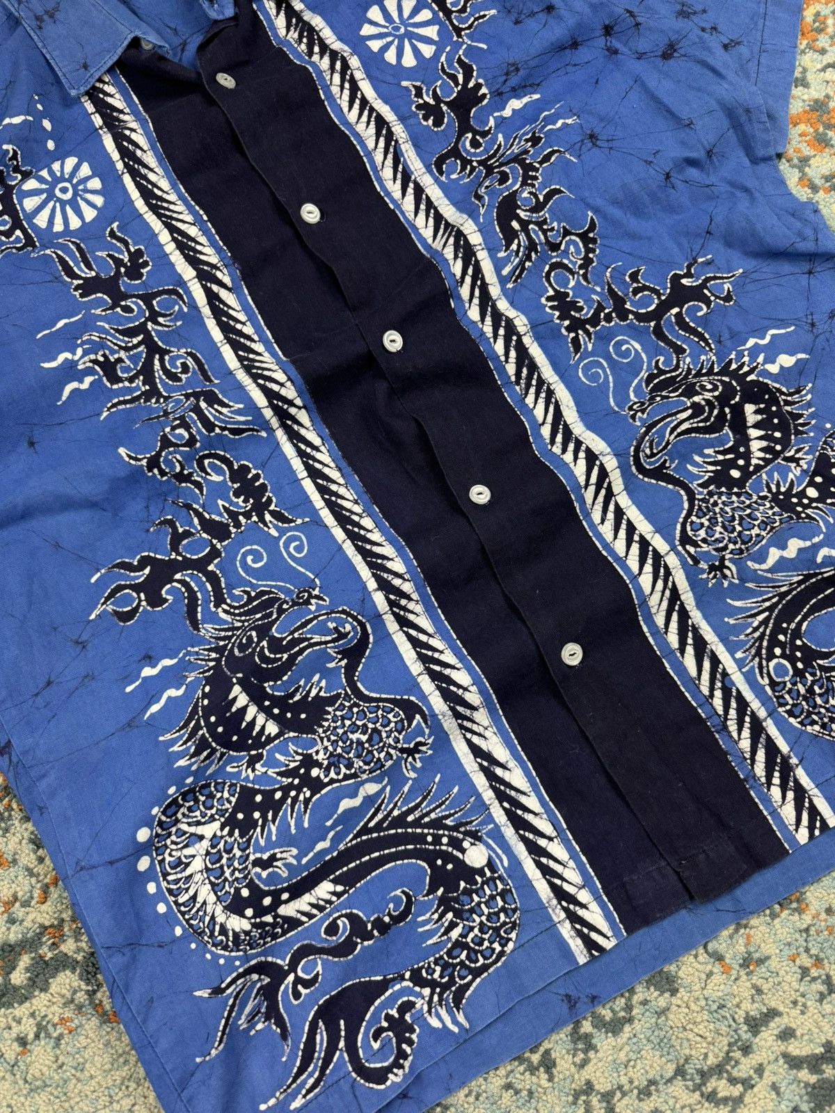 Vintage Vintage 90s Crazy tie dye dragon serpent Hawaiian shirt Size US M / EU 48-50 / 2 - 6 Thumbnail