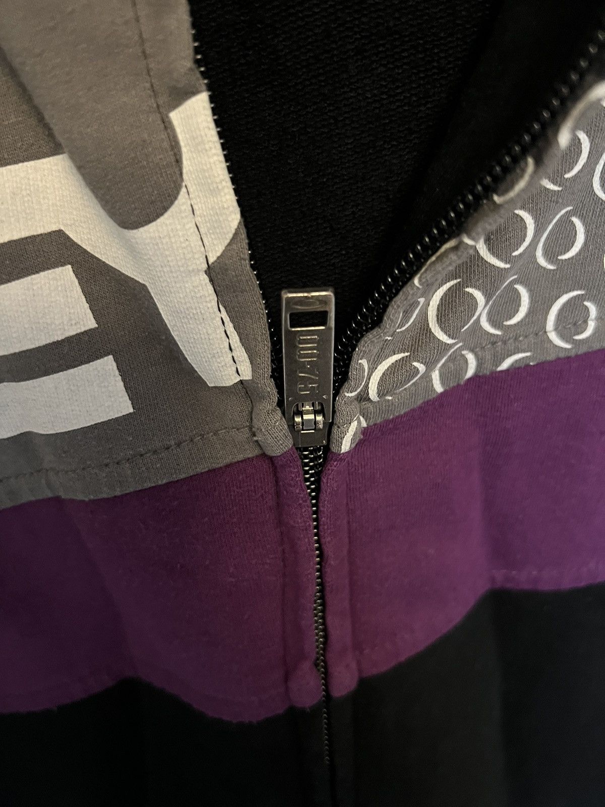 Oakley × Vintage Rare vintage spring 2010 Oakley racing zip-up hoodie Size US XL / EU 56 / 4 - 7 Thumbnail