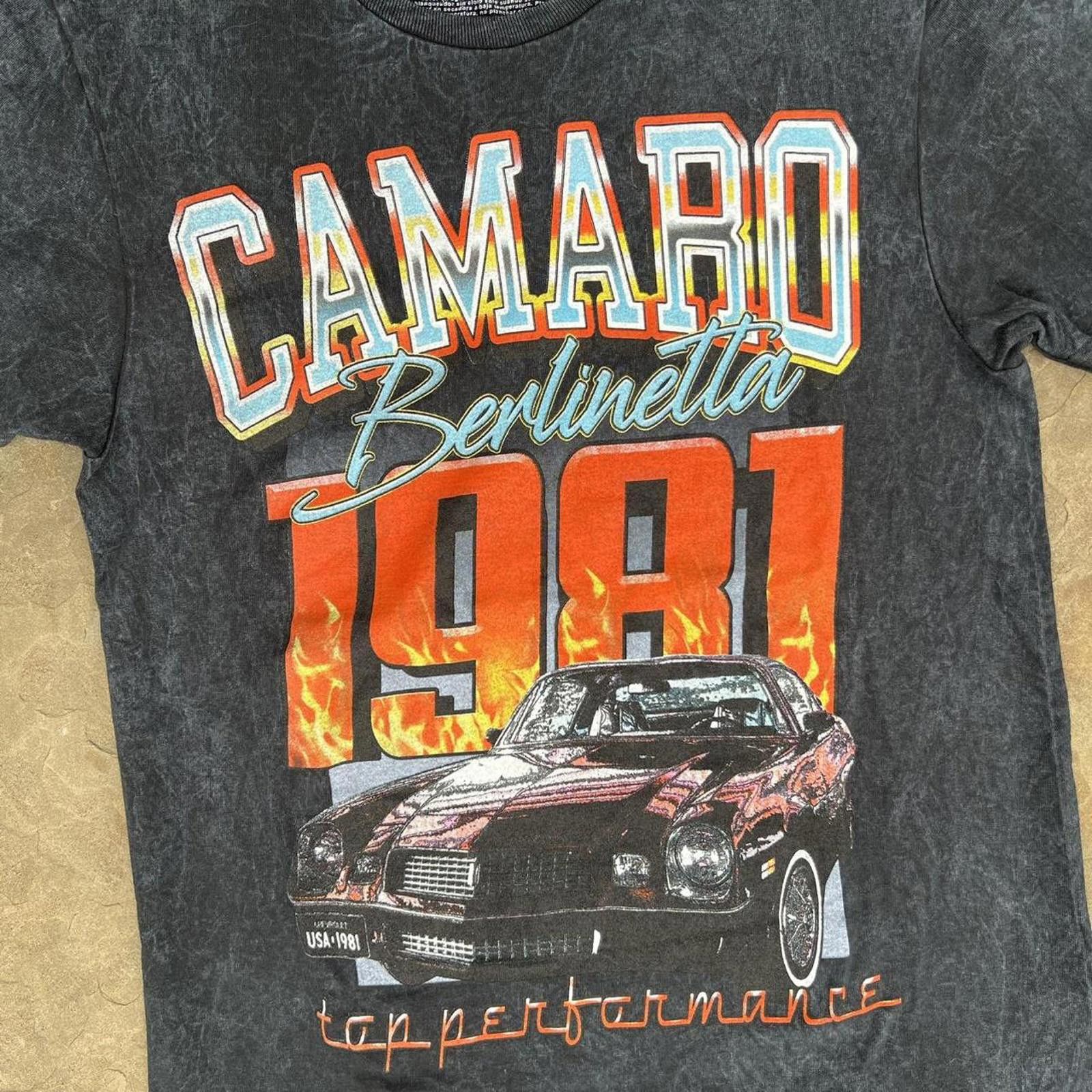 Other GM 1981 Chevy Camaro Berlinetta Black Acid Wash T-shirt Size US S / EU 44-46 / 1 - 2 Thumbnail
