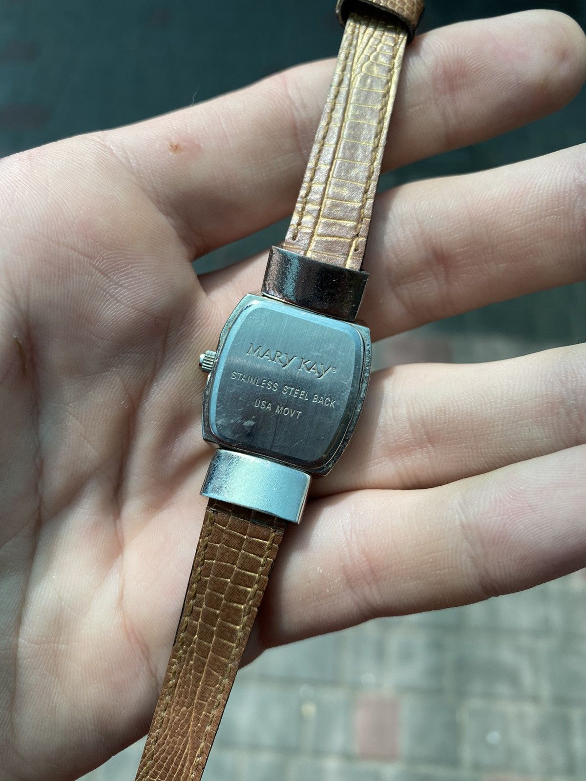 Japanese Brand Stylish Silver Watch - Leather Strap Elegance Size ONE SIZE - 6 Thumbnail