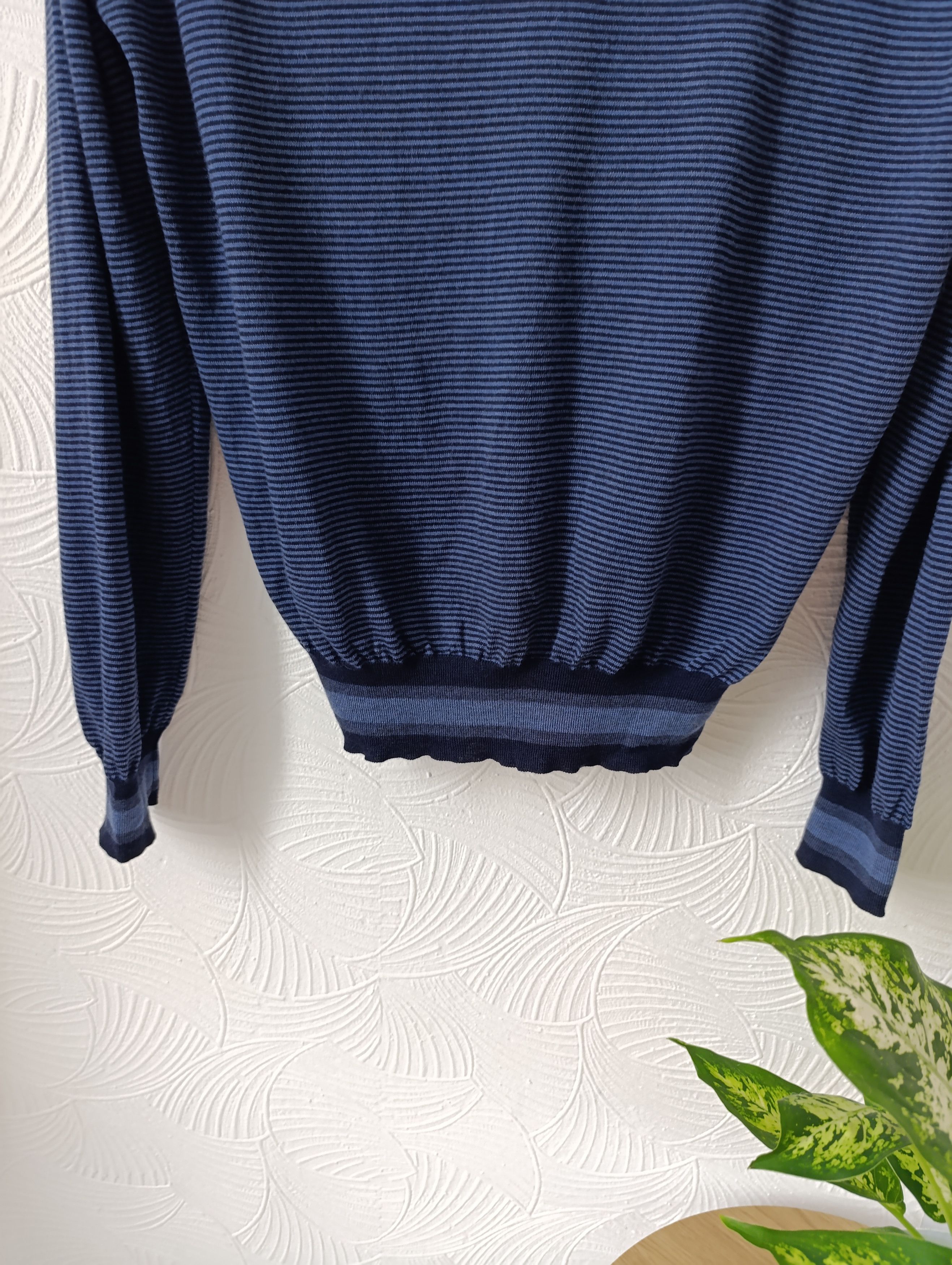 Canali CANALI MENS MERINO WOOL SWEATER SIZE 54 Size US L / EU 52-54 / 3 - 13 Thumbnail