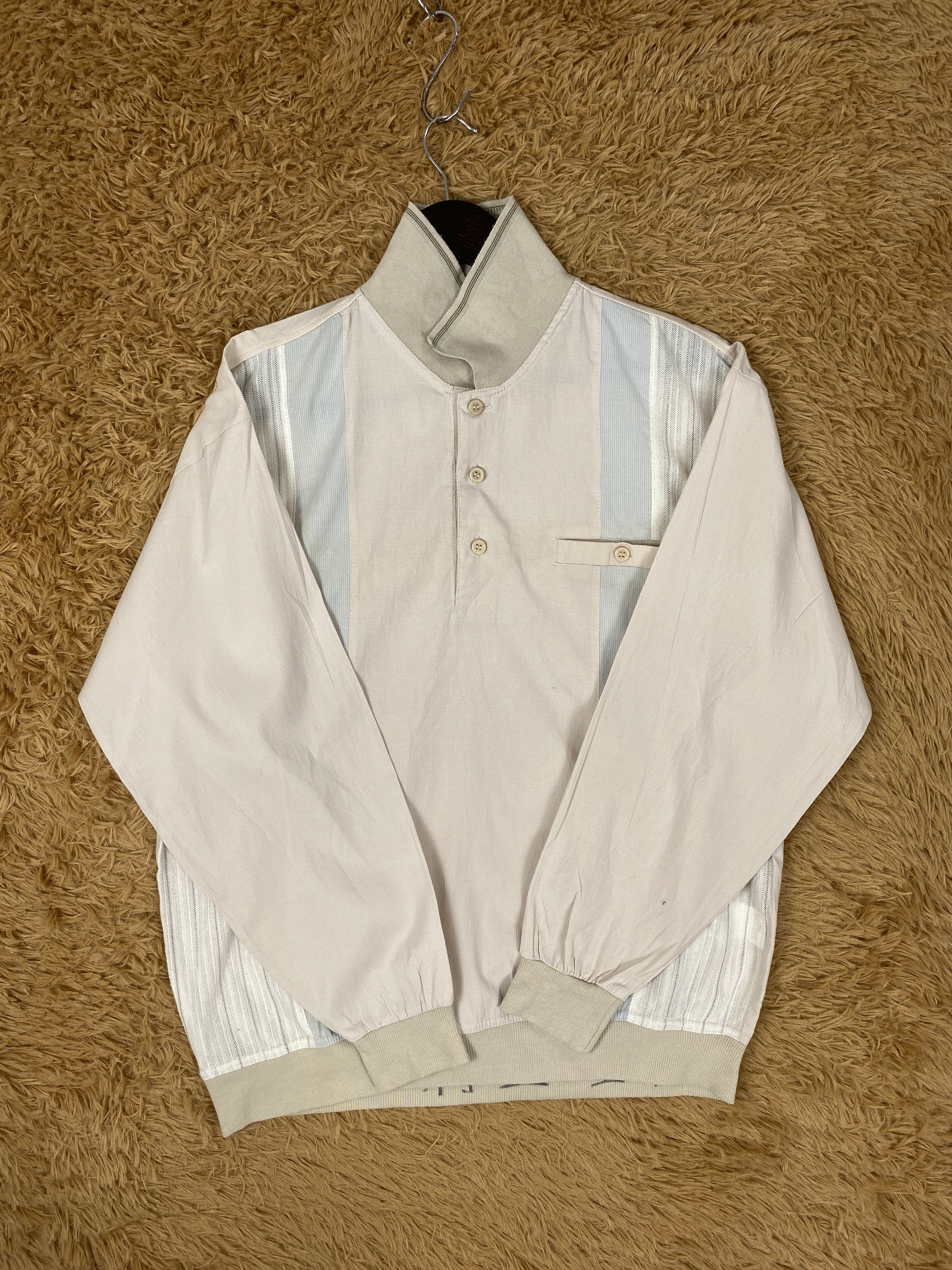 Japanese Brand Vintage 90s Japanese Brand Sweatshirts J2091 Size US S / EU 44-46 / 1 - 4 Thumbnail