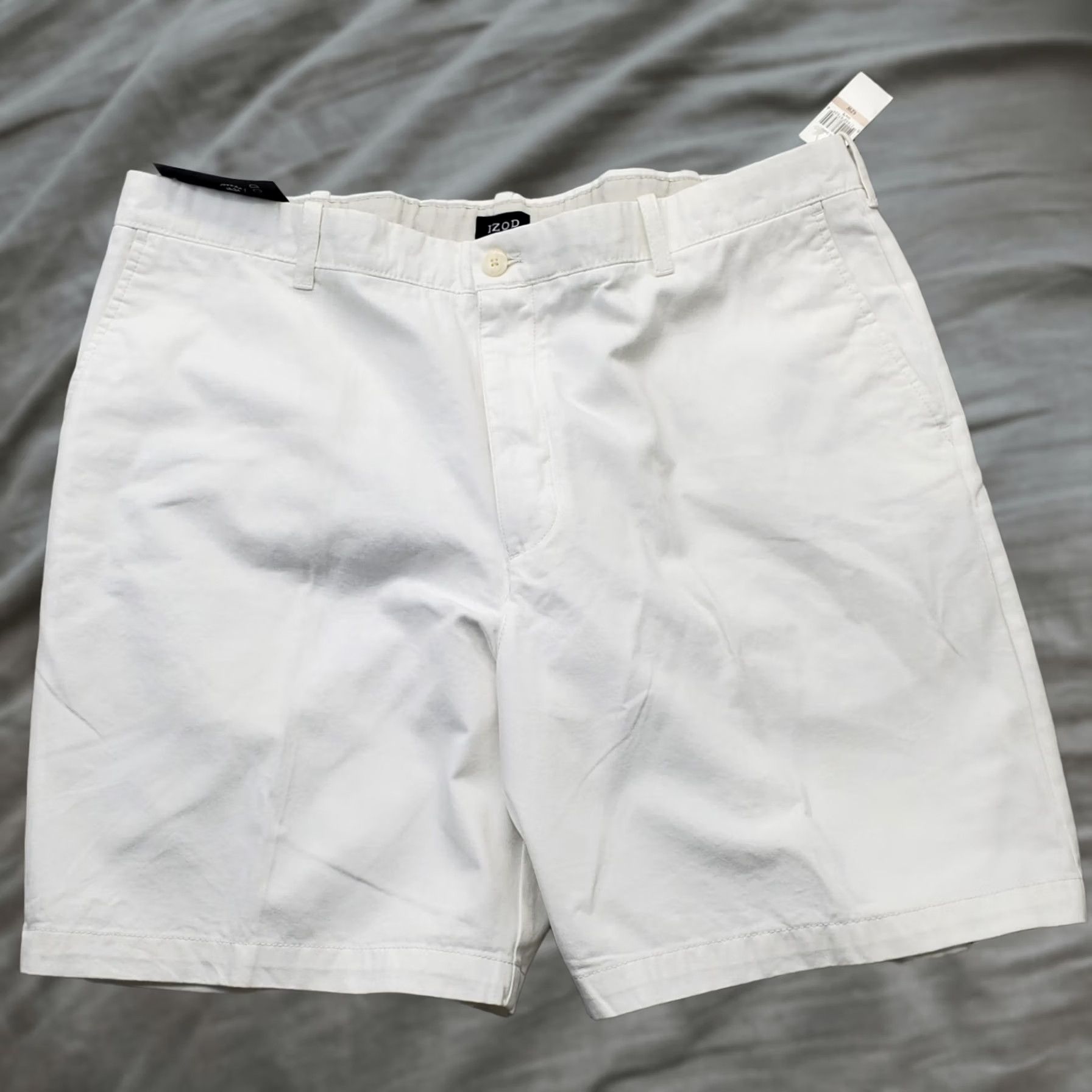 Izod IZOD Mens 42 White Chino Shorts Regular Flat Front Slash Pocket Size US 42 / EU 58 - 1 Thumbnail