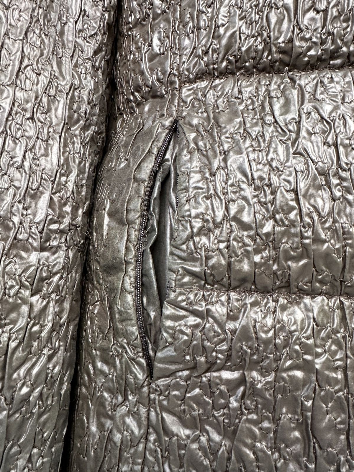 Moncler Vintage MONCLER Pleated Wrinkle Down Jackets Women’s Size 4 Size M / US 6-8 / IT 42-44 - 14 Thumbnail