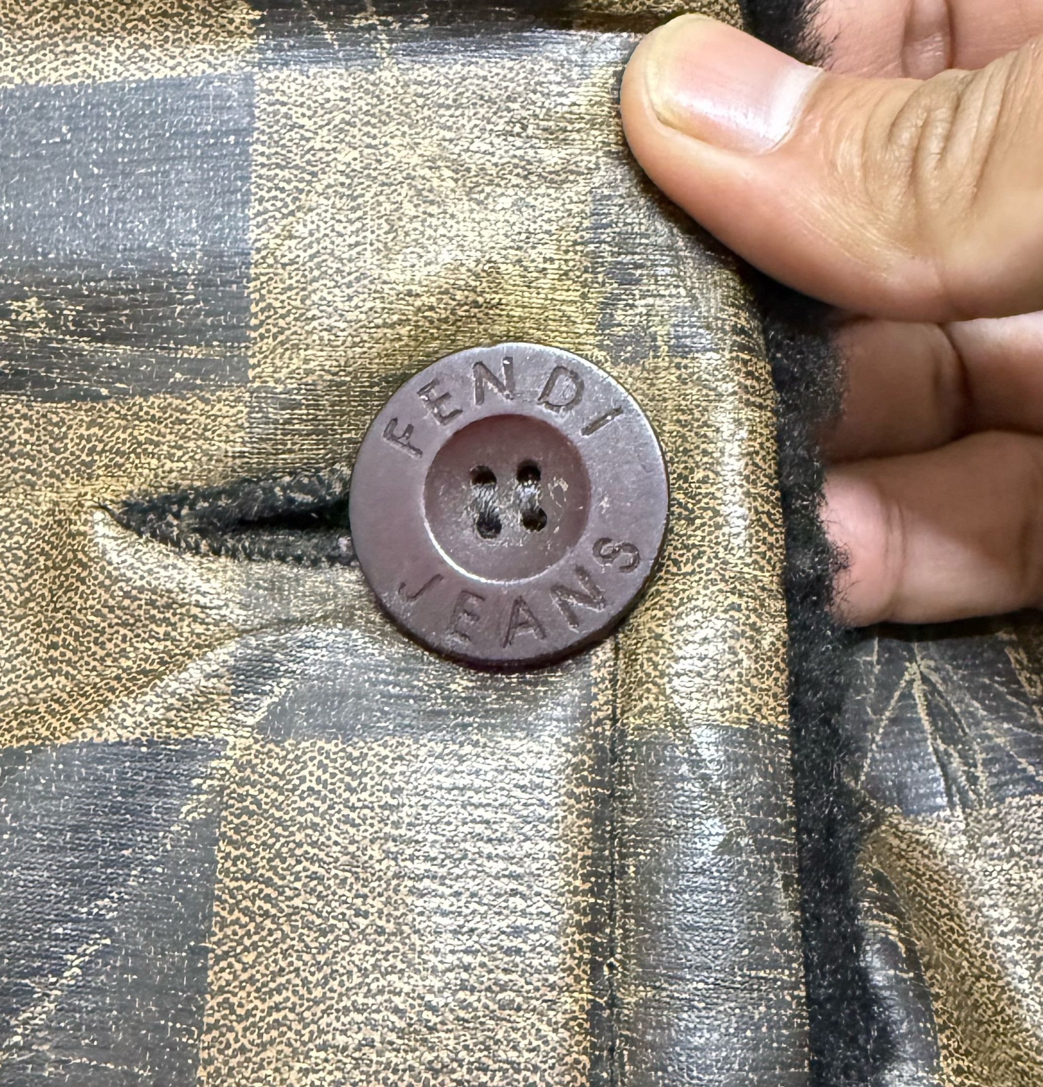 Fendi Fendi Monogram Shearling Distressed Jacket Size US S / EU 44-46 / 1 - 17 Thumbnail