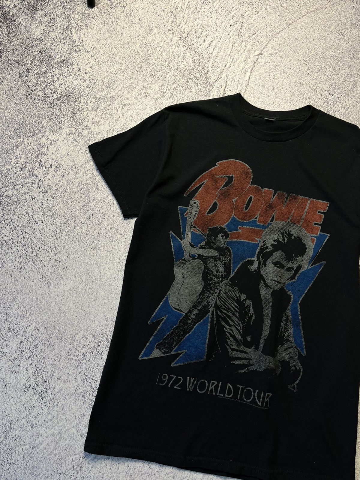 Band Tees David Bowie Ziggy Stardust 1972 World Tour T Shirt Rare Size US M / EU 48-50 / 2 - 2 Thumbnail