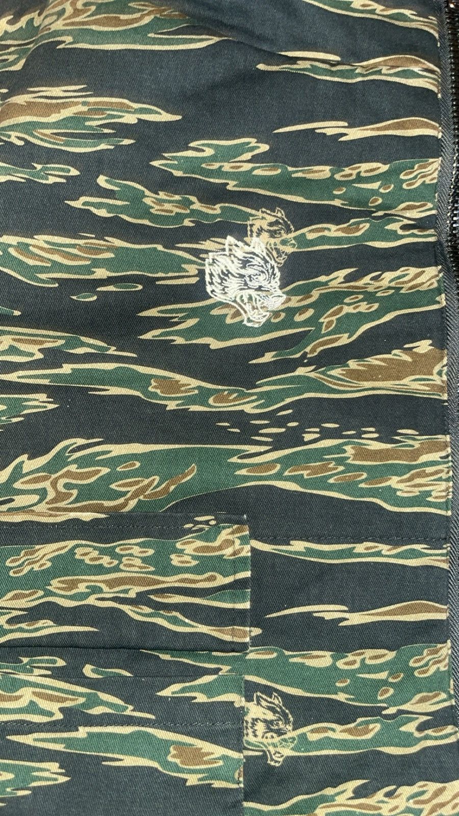 Darc Sport Darc Sport Wolves Club Tiger Camo Jacket L cropped Brand new Size US L / EU 52-54 / 3 - 2 Thumbnail