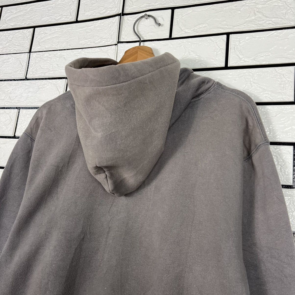 Champion Vintage CHAMPION ENGLEWOOD Pullover Hoodies #3958-C180 Size US XL / EU 56 / 4 - 16 Thumbnail