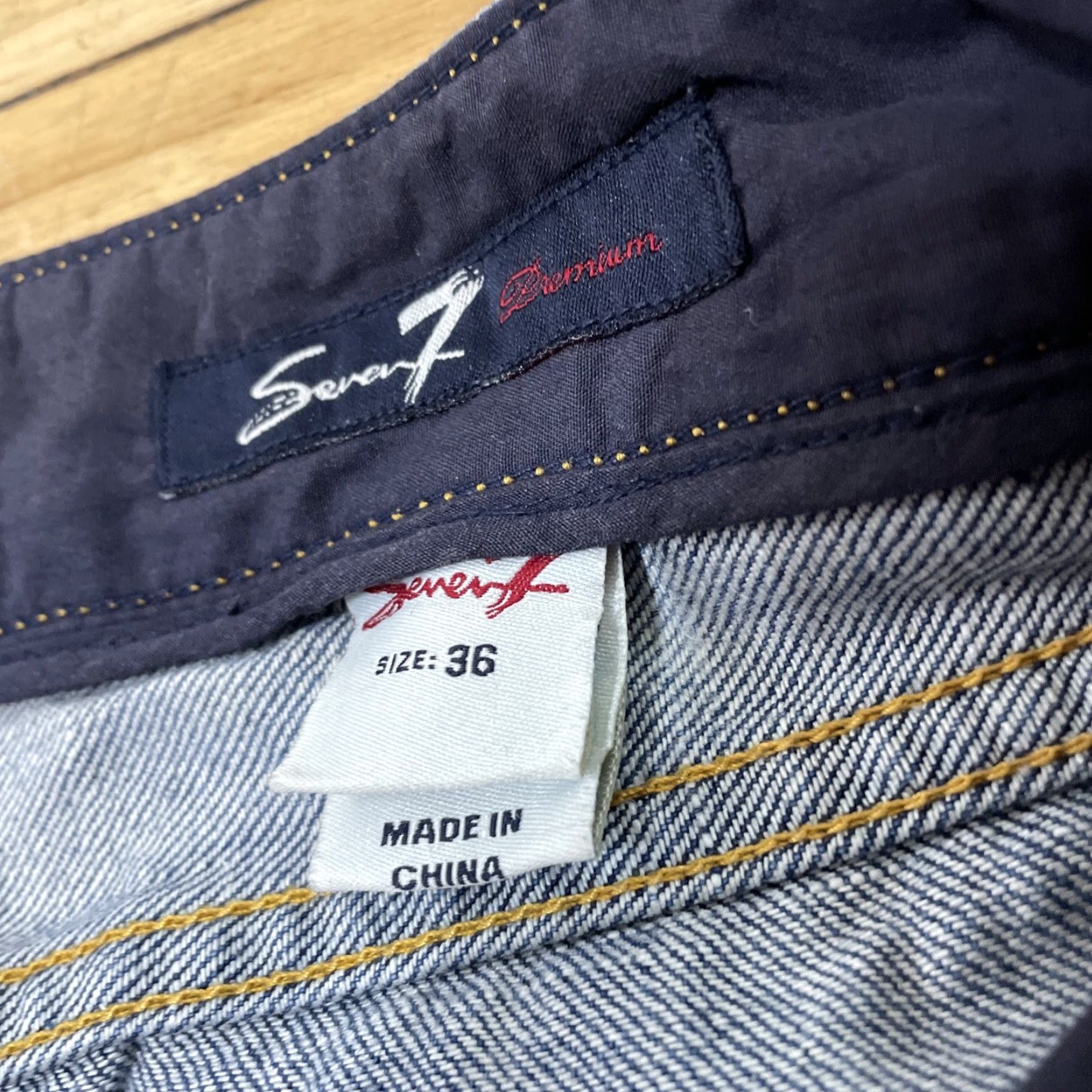 Vintage VINTAGE Seven7 Jeans Men 36x31 Straight Denim Blue Fade Wash 5-Pocket Design USA 90s Cowboy Size US 36 / EU 52 - 5 Thumbnail