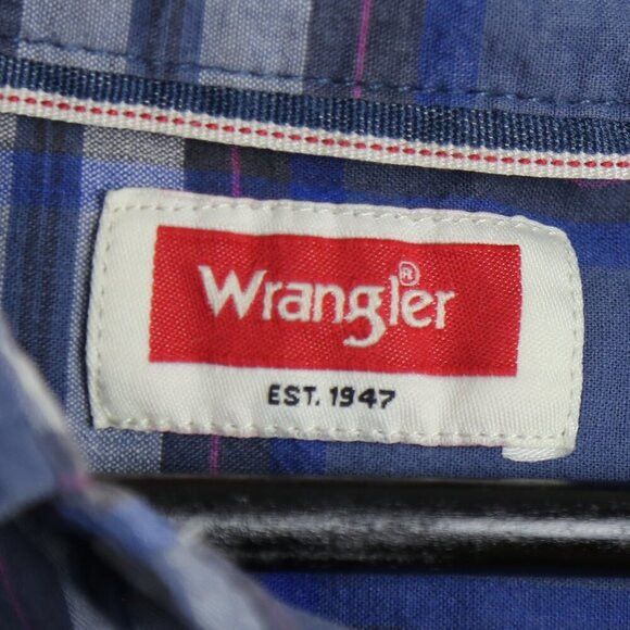 Wrangler Wrangler Men’s Blue Plaid Short-Sleeve Button-Down Shirt Size US XXL / EU 58 / 5 - 5 Thumbnail
