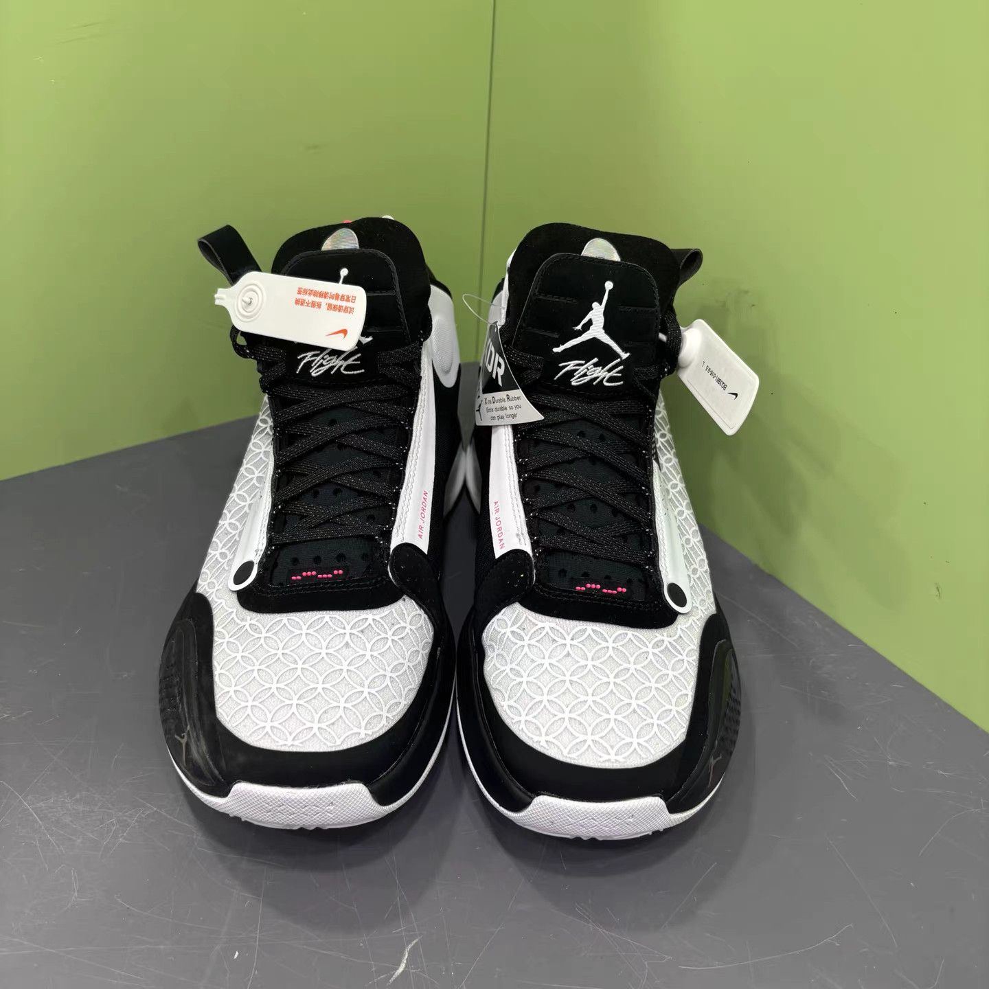Jordan Brand Air Jordan 34 "Black/White" Eclipse Basketball Shoes K15 Size US 10 / EU 43 - 2 Thumbnail