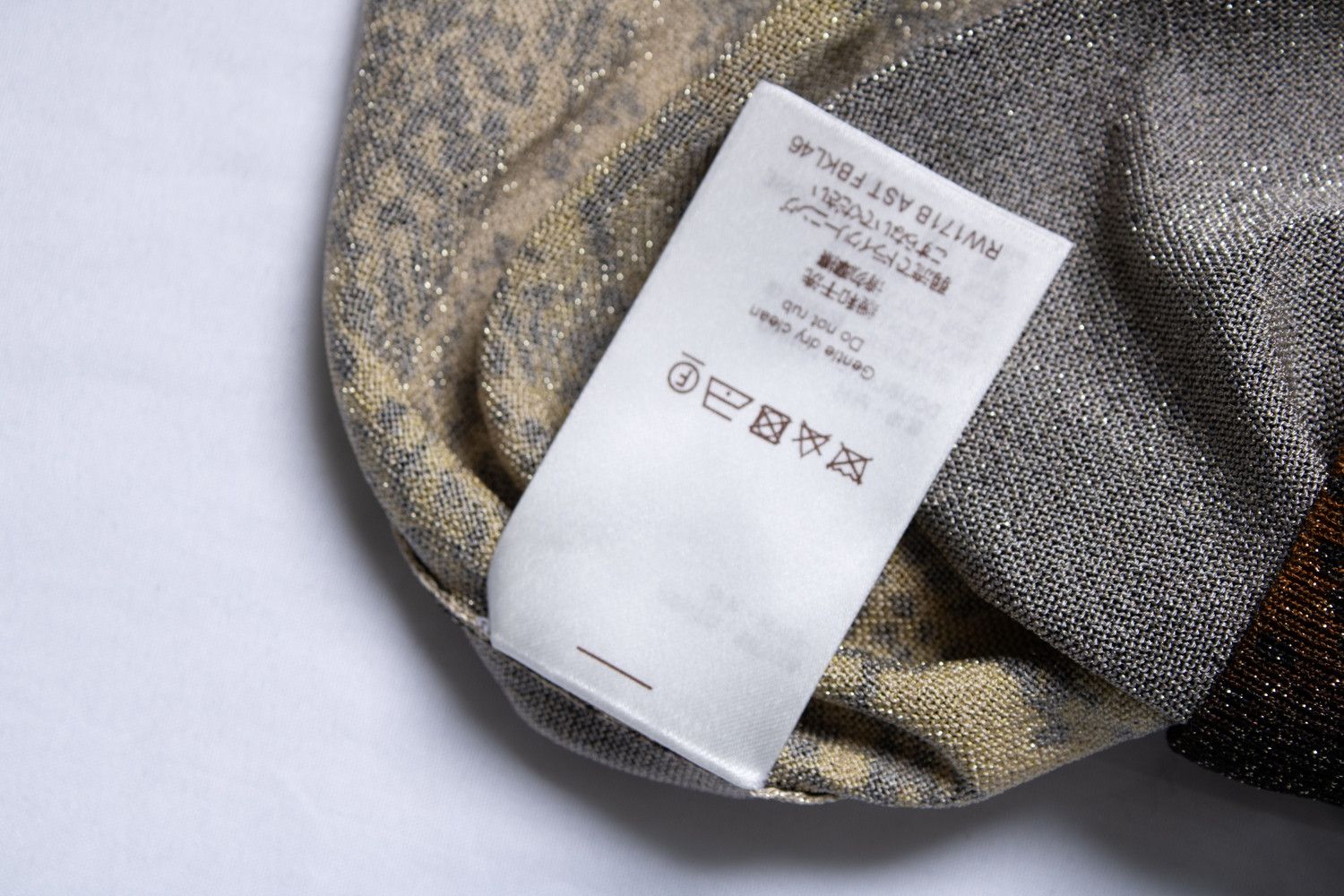 Louis Vuitton Louis Vuitton, lurex sweater with python print Size S / US 4 / IT 40 - 5 Thumbnail