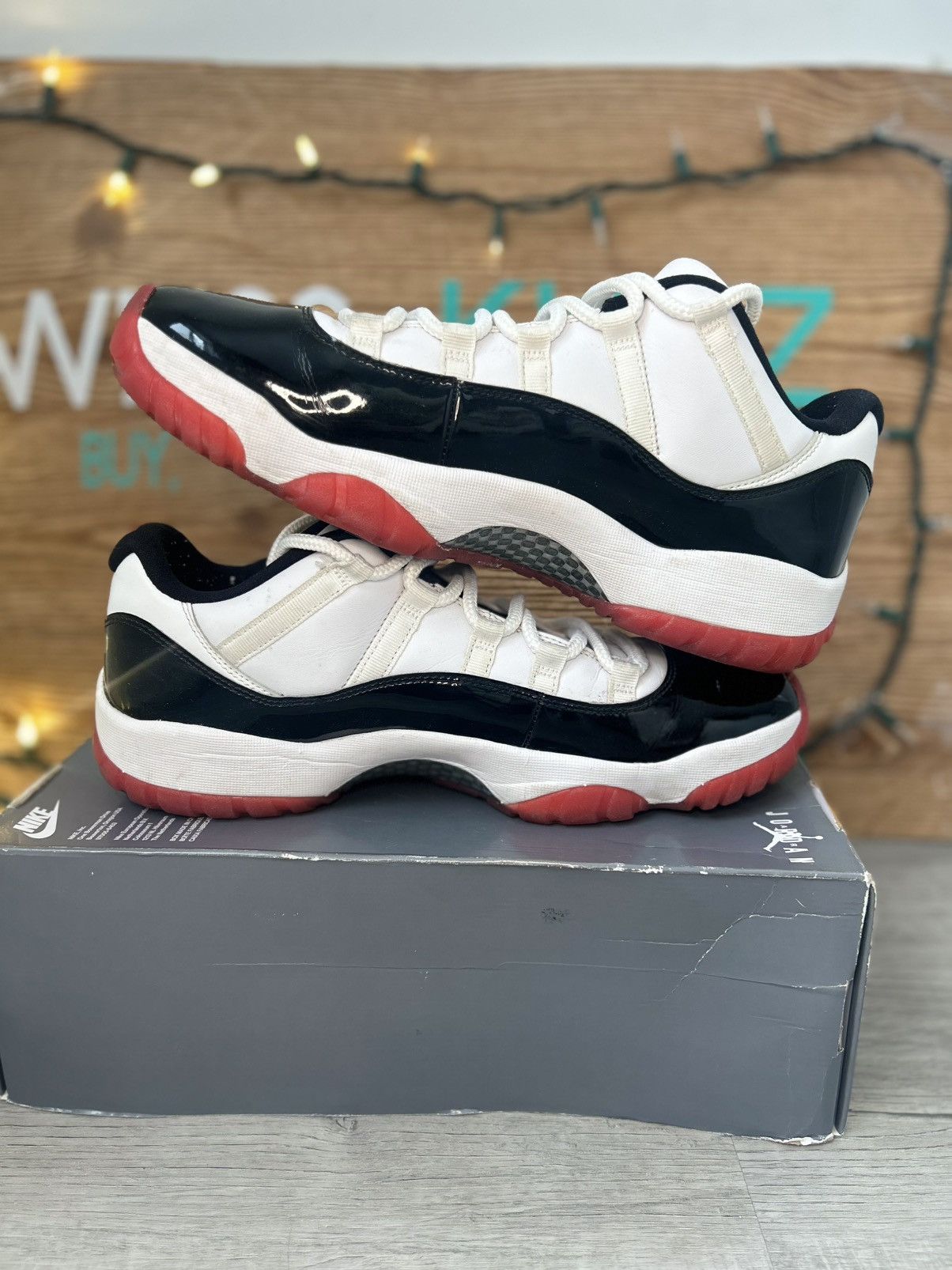 Jordan Brand Jordan 11 low concord bred Size US 12 / EU 45 - 3 Thumbnail