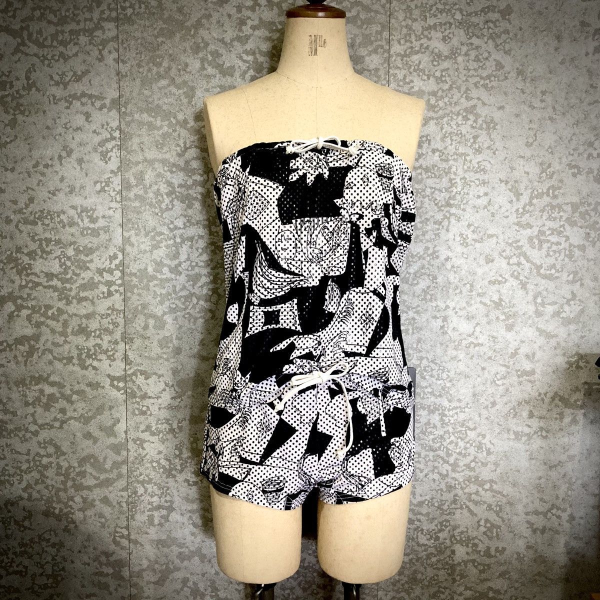 Japanese Brand 2000s Runway Archive Micro Shorts Set-Up Size S / US 4 / IT 40 - 1 Thumbnail