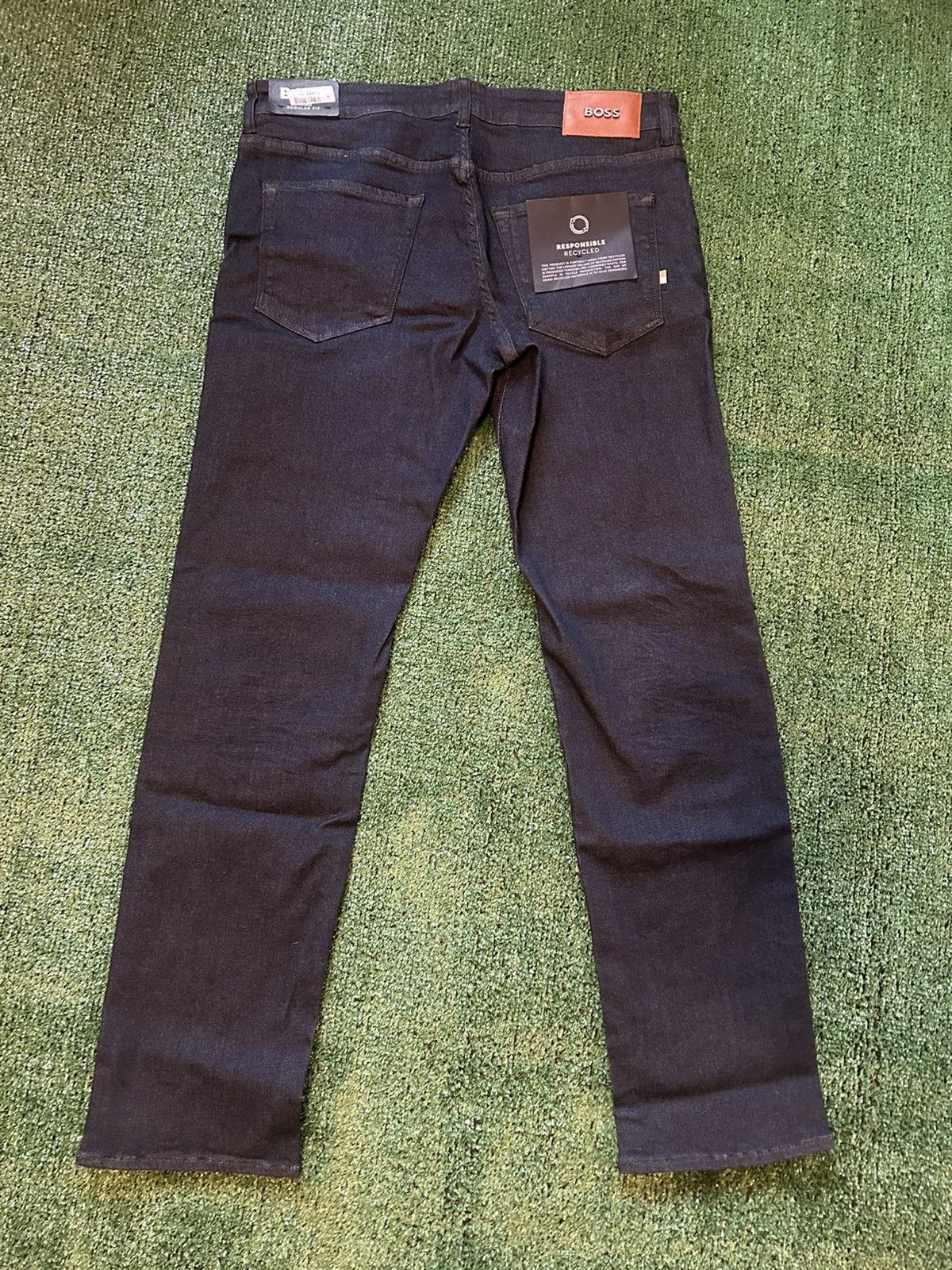 Hugo × Hugo Boss Hugo Boss Regular fit denim Size US 34 / EU 50 - 2 Thumbnail