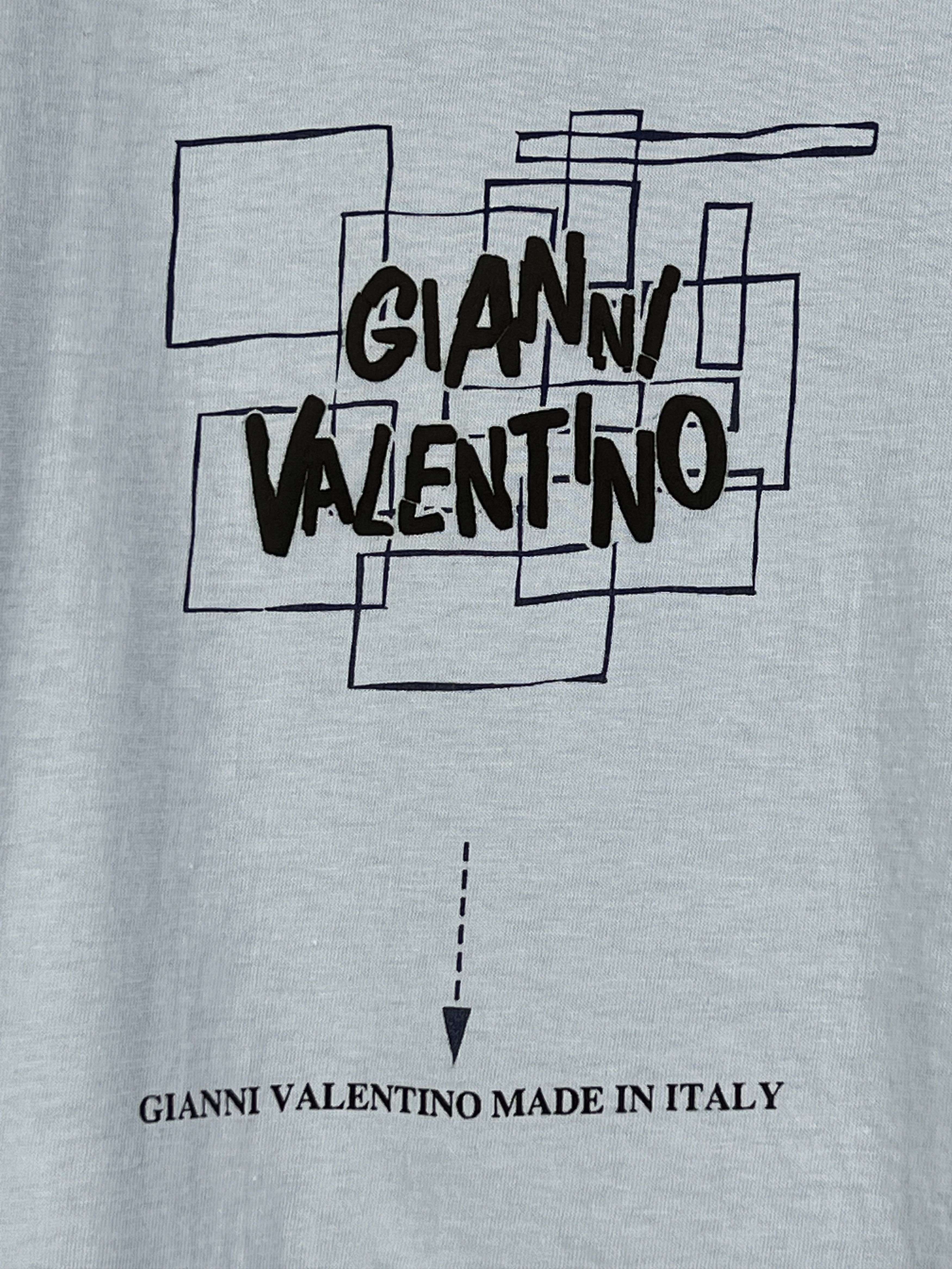 Gianni Valentino × Valentino × Vintage Vintage Gianni Valentino Graphic Tee (L) GTMPT882 Size US L / EU 52-54 / 3 - 2 Thumbnail