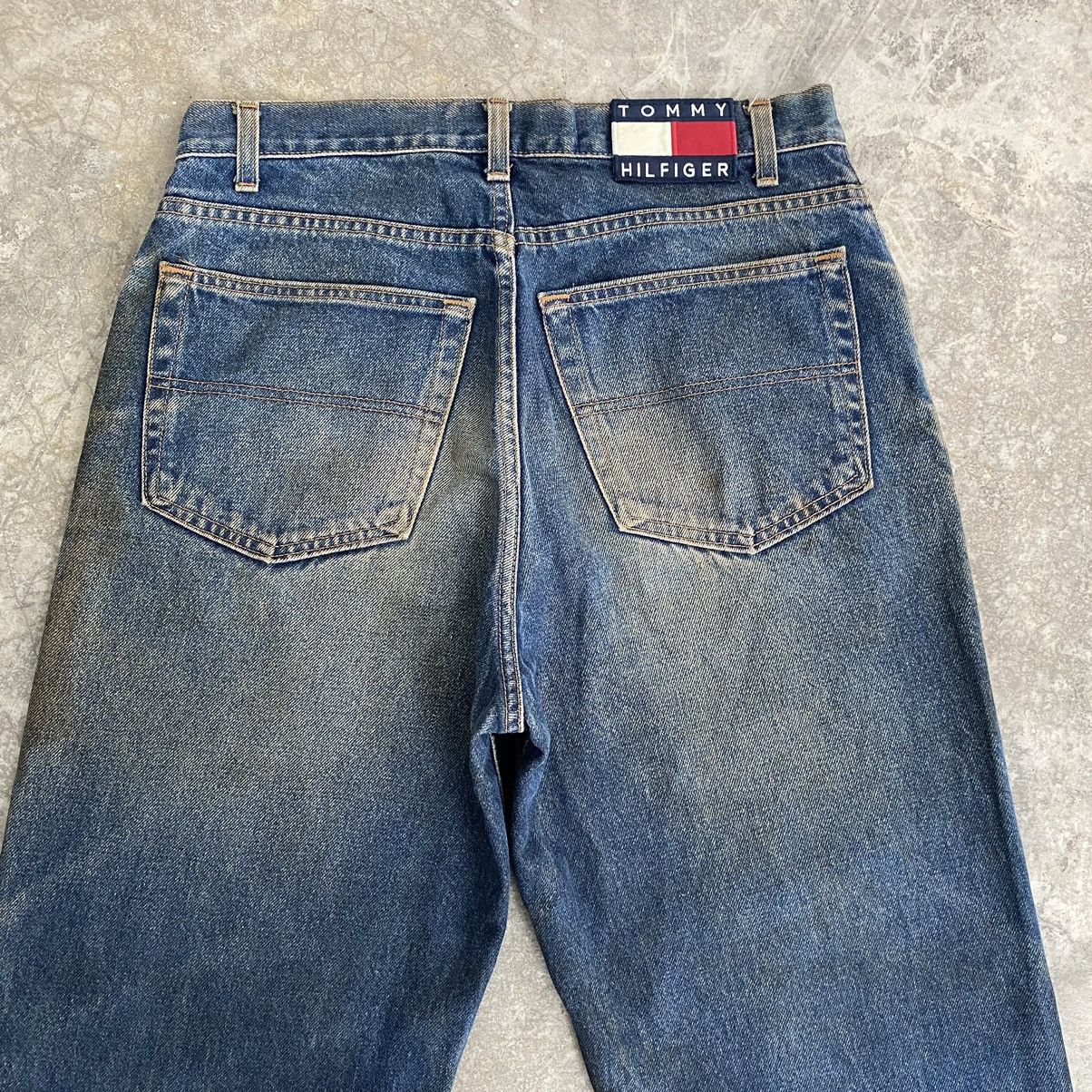 Tommy Hilfiger VTG 90’s Tommy Hilfiger Mud Blue Dirty Baggy Denim Jeans Size US 32 / EU 48 - 15 Thumbnail