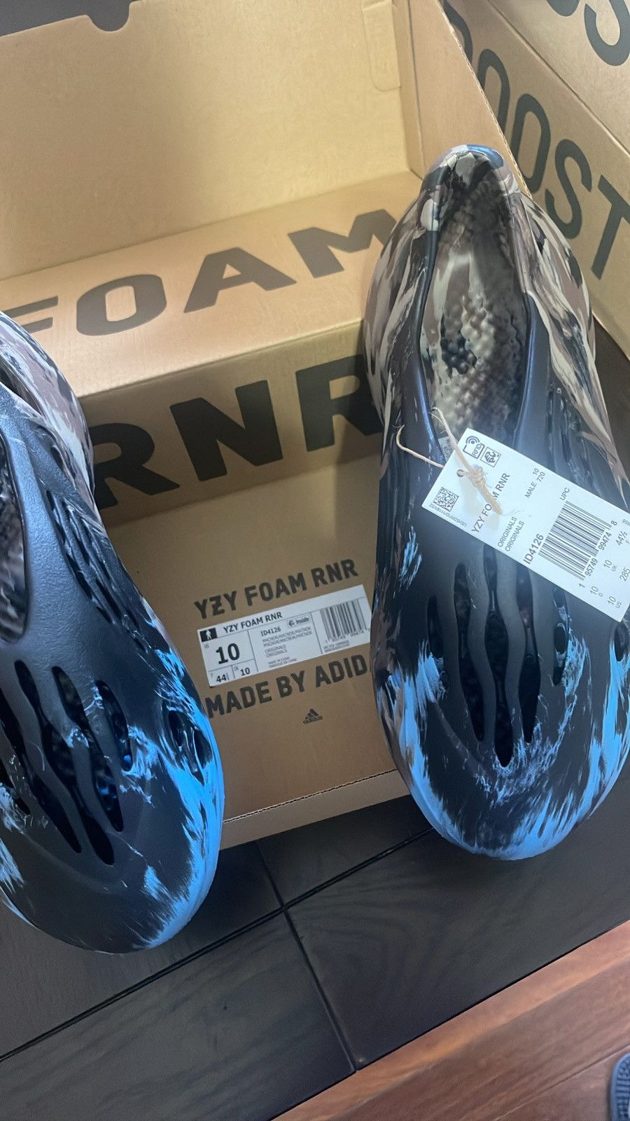 adidas Yeezy Foam RNR MX Cinder