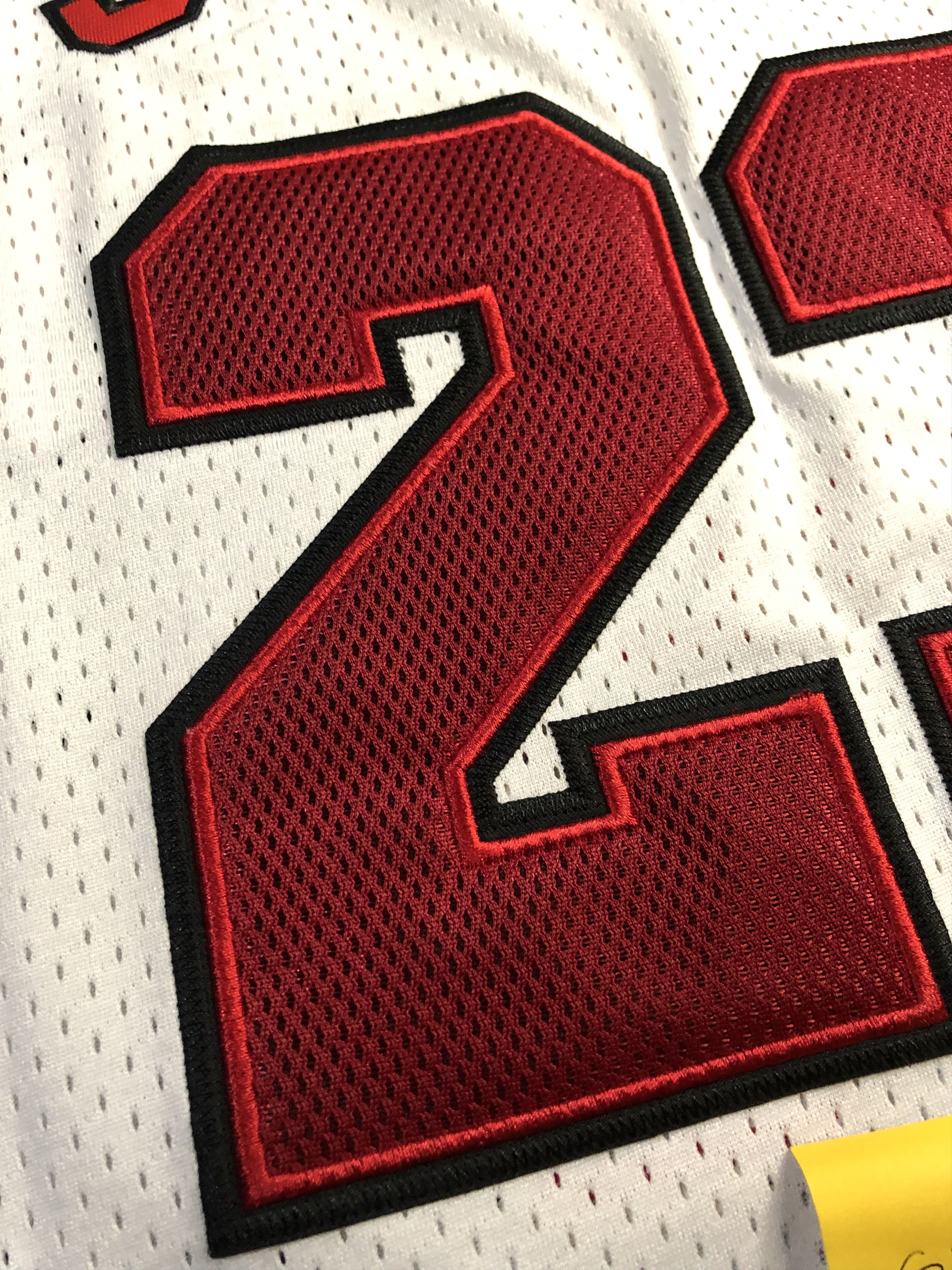 Vintage Bull Jordan White Jersey Size US M / EU 48-50 / 2 - 8 Thumbnail