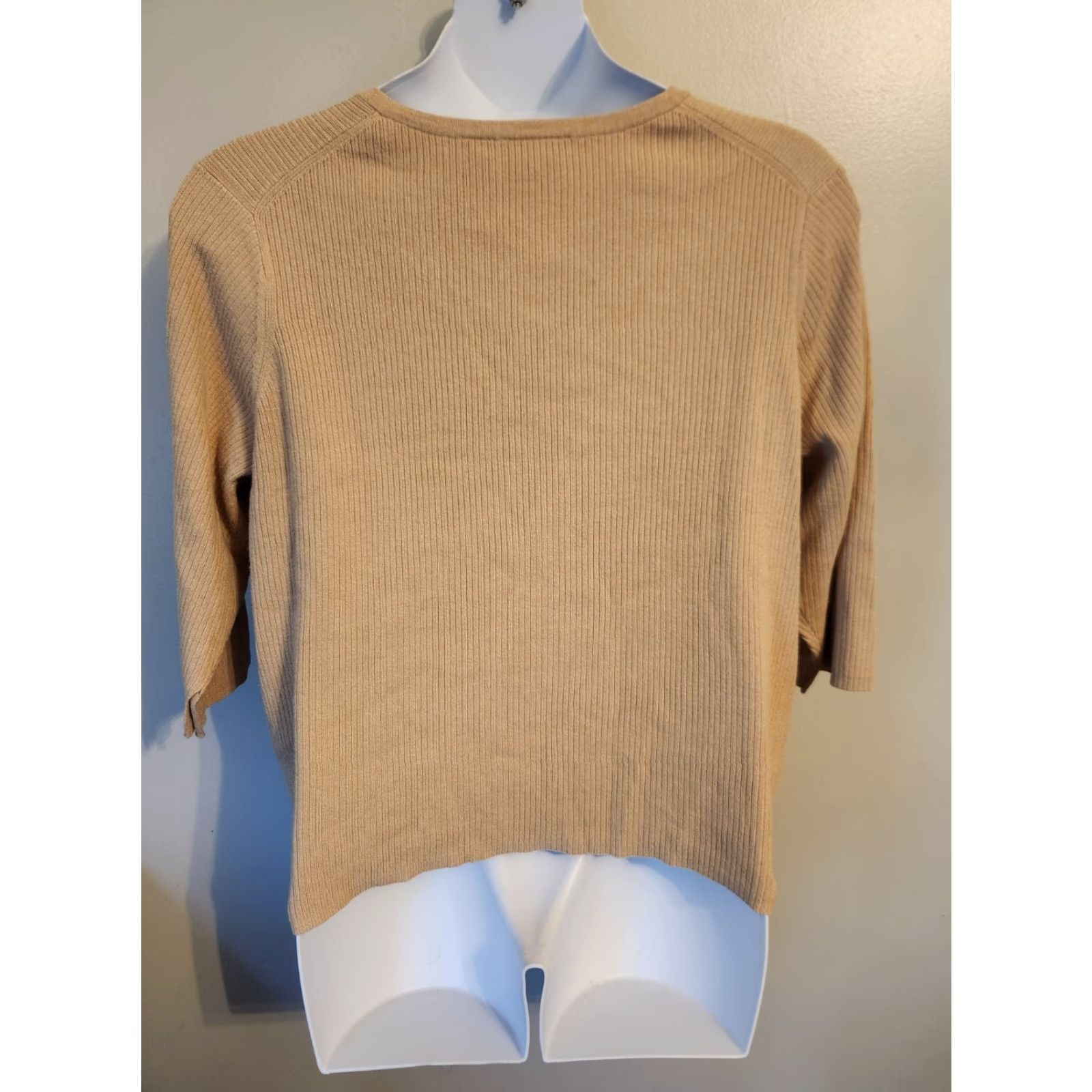 Liz Claiborne Liz Claiborne Shirt 3X Beige Henley Knit Top Women 3/4 Sleeve Size XXL / US 16-18 / IT 52-54 - 4 Thumbnail