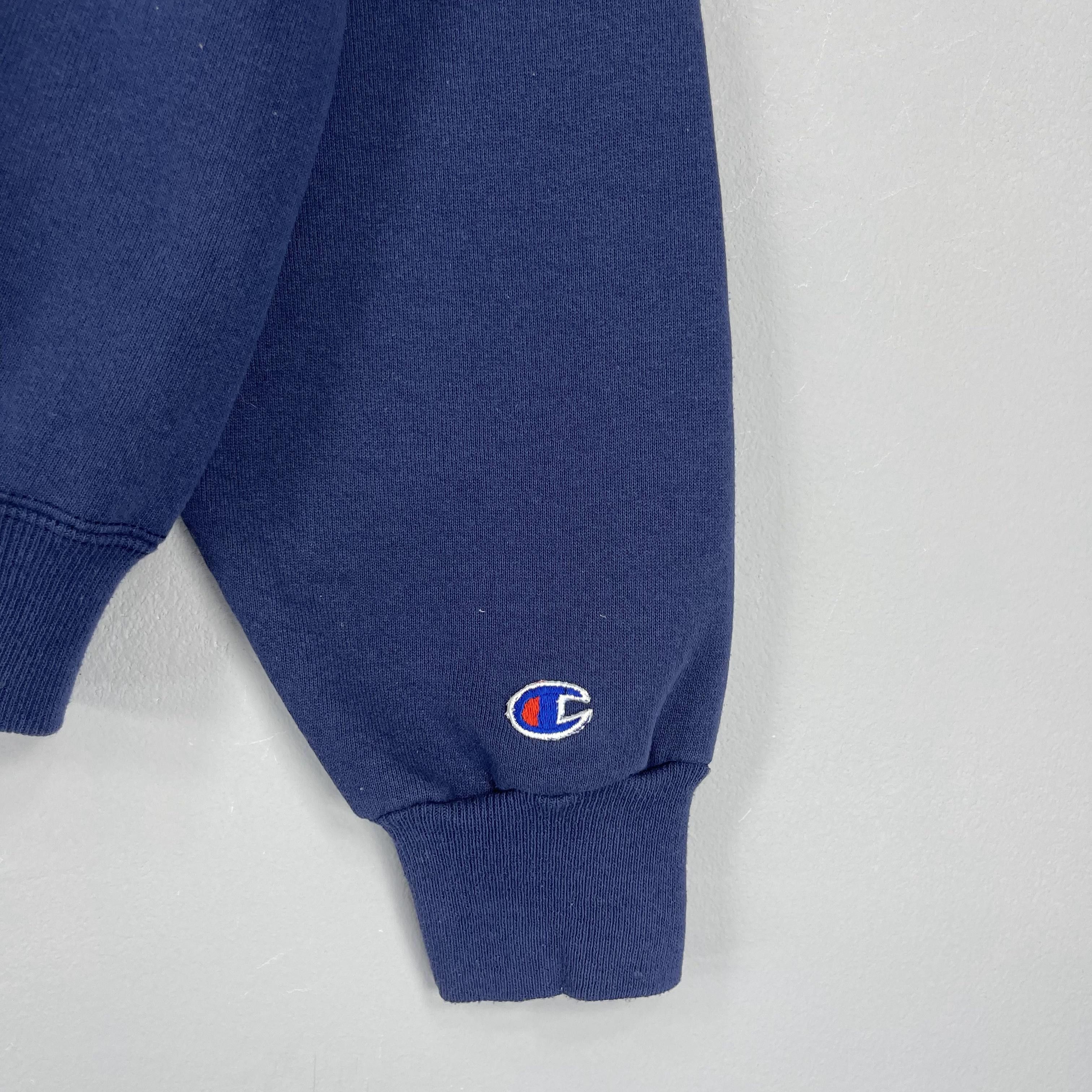 Champion Vintage 90s CHAMPION Augustana College Distressed Sweatshirt Size US L / EU 52-54 / 3 - 4 Thumbnail