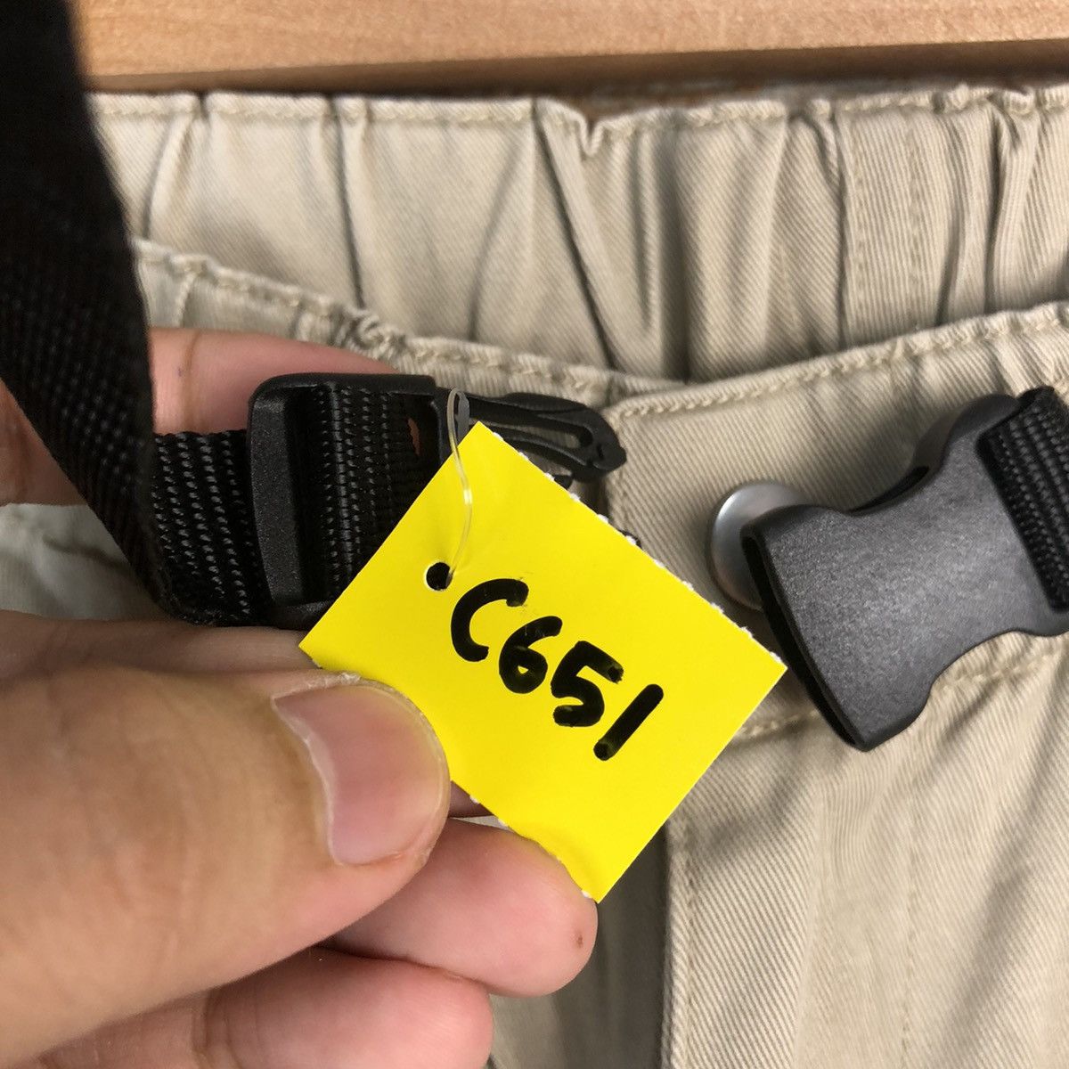 Japanese Brand × Uniqlo DL Uniqlo Brown Cargo Multipocket Pants #C651 Size US 30 / EU 46 - 13 Thumbnail