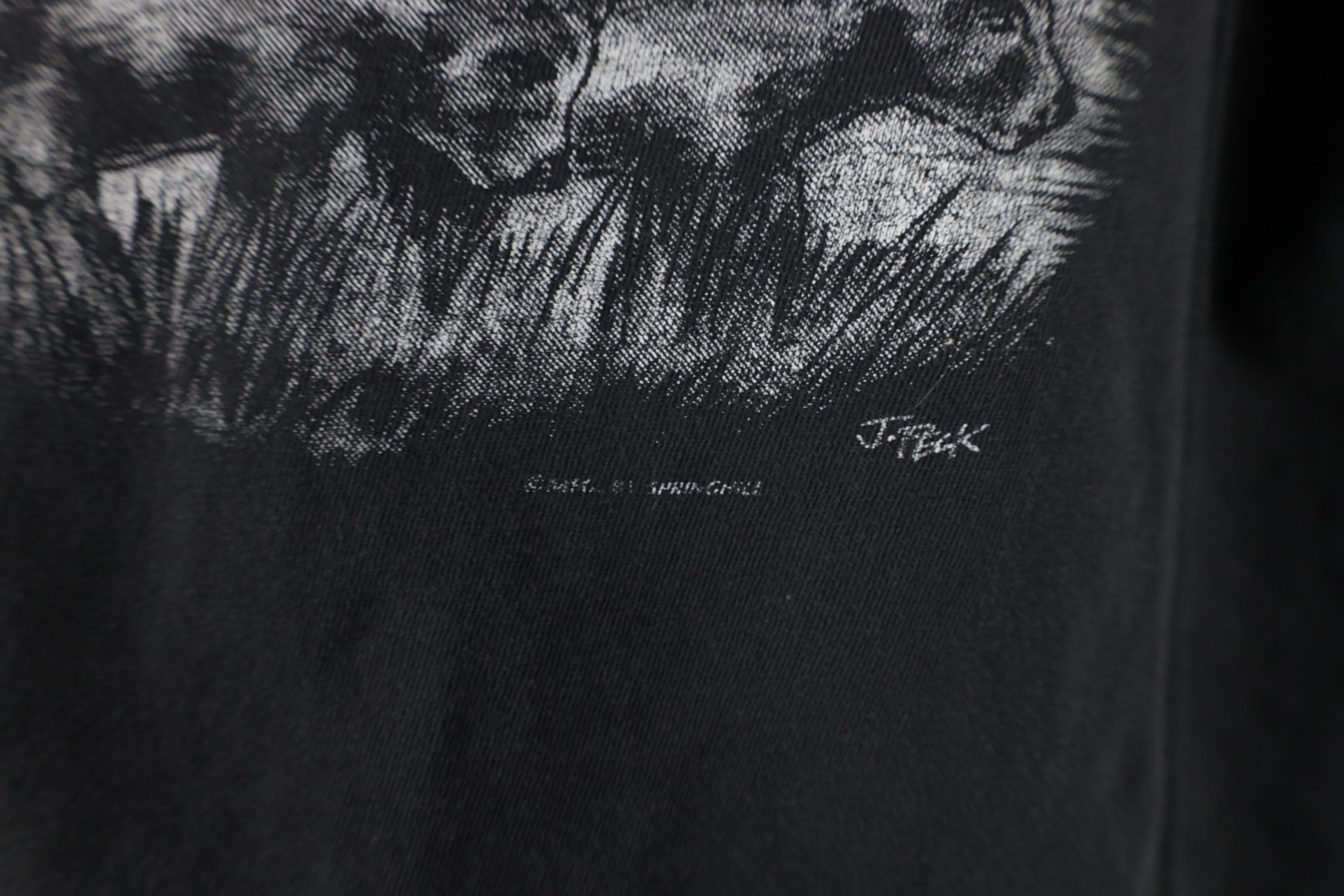 Vintage Vintage 90s Streetwear Nature Bear All Over Print T-Shirt Size US L / EU 52-54 / 3 - 16 Thumbnail