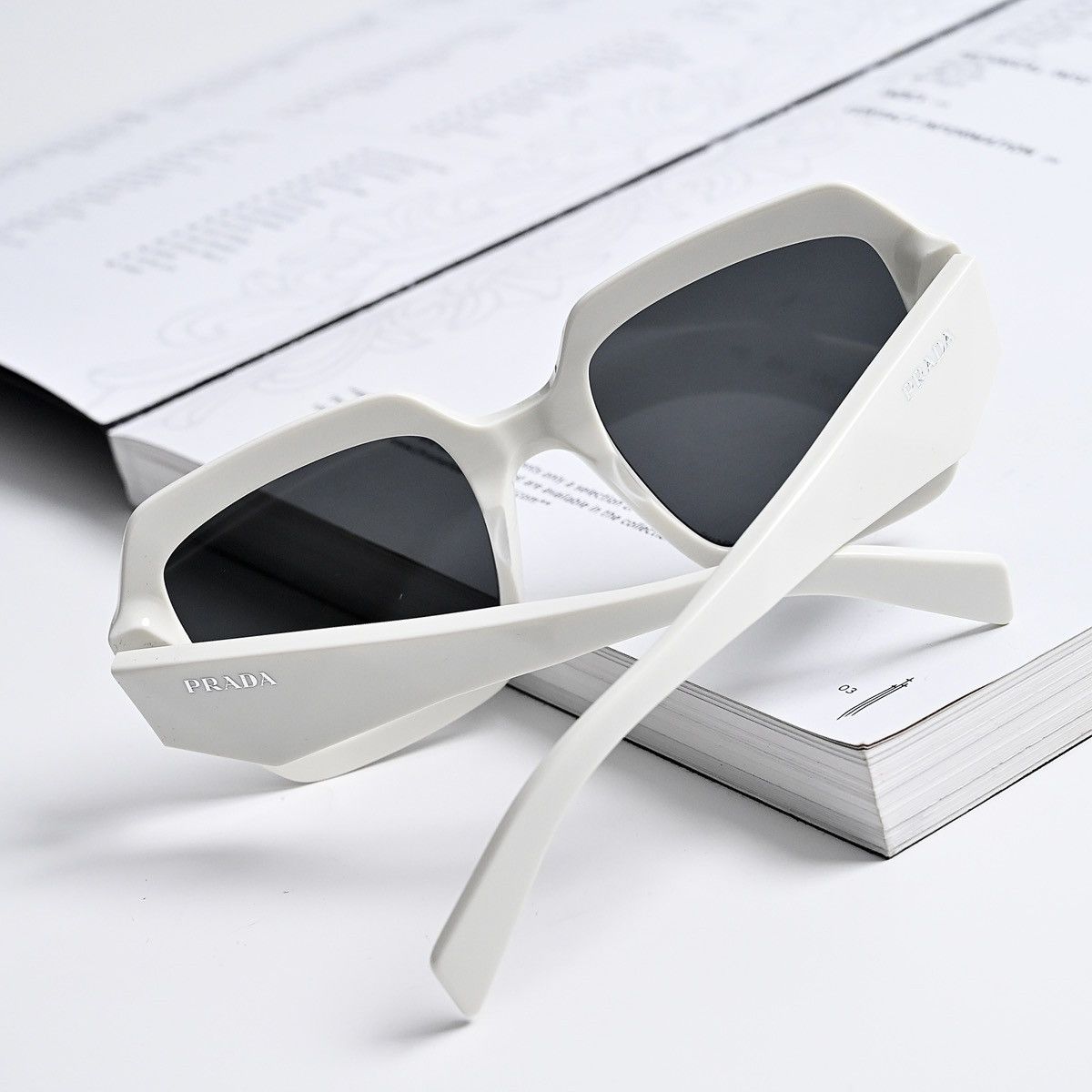Prada PRADA 0PR 28ZS SUNGLASSES Size ONE SIZE - 8 Thumbnail