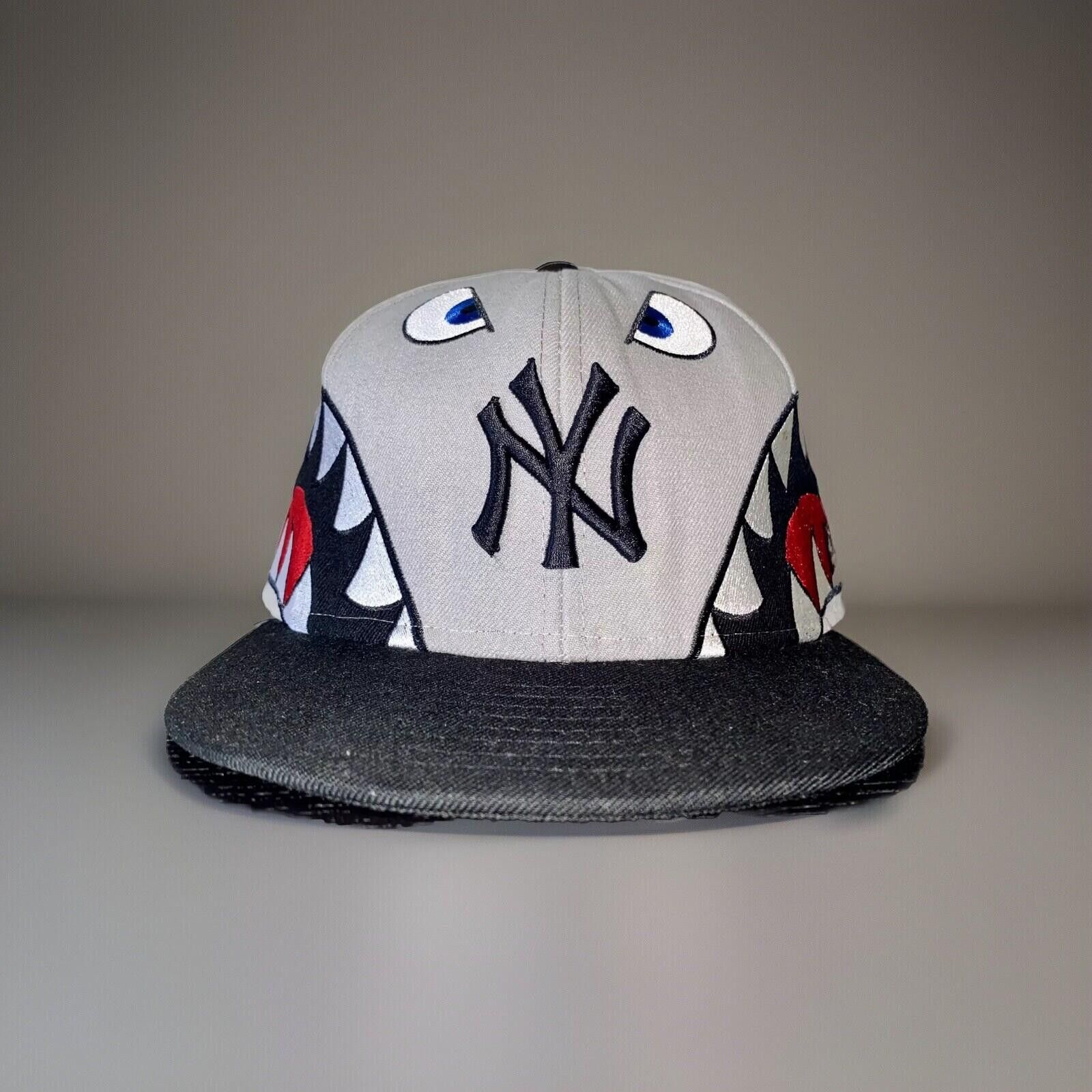 New Era New York Yankees "Shark" New Era 59Fifty Fitted 7 5/8 MLB Size ONE SIZE - 1 Thumbnail