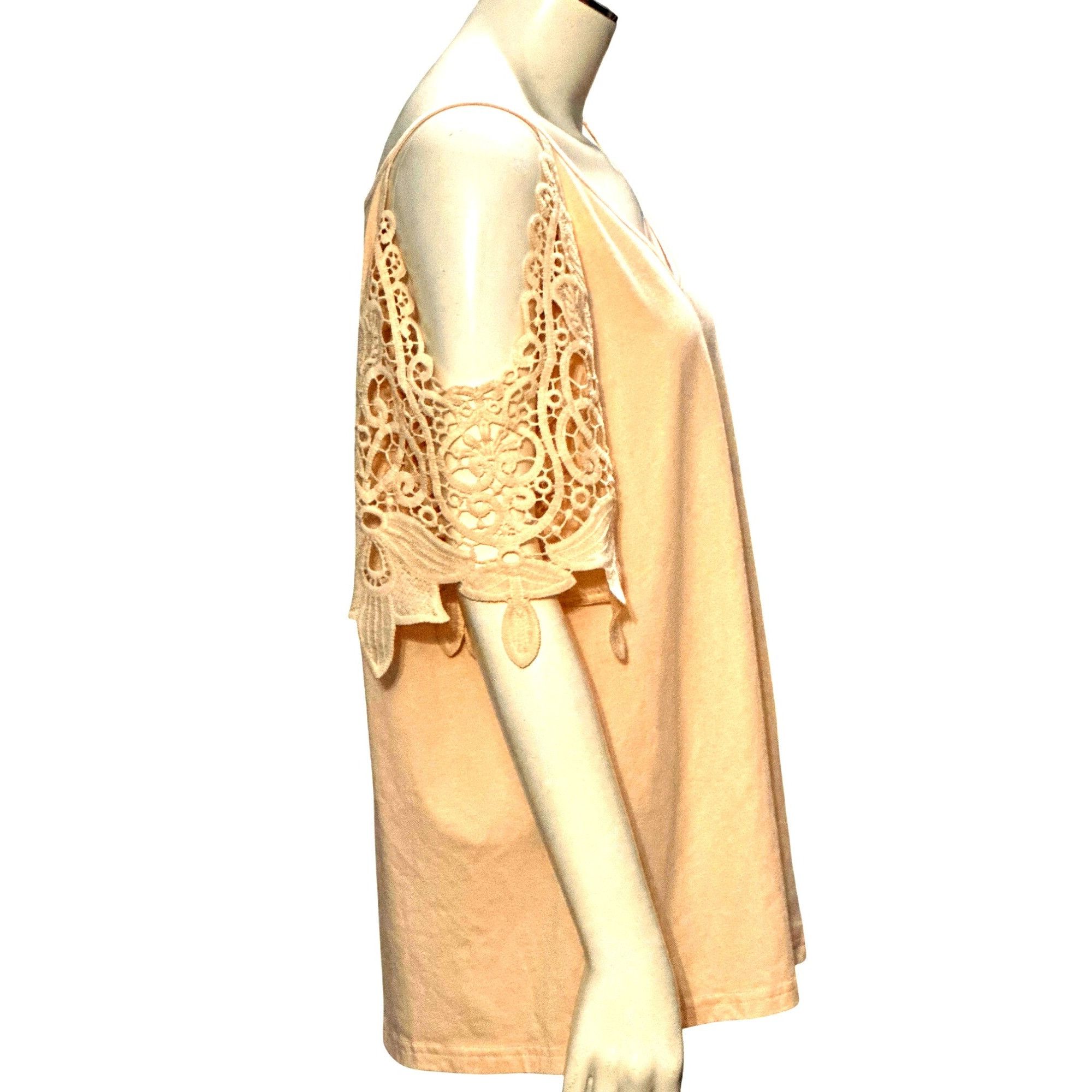 Other CCC TSFDOD Lace Cold Shoulder Blouse With Crochet Sleeves V Size M / US 6-8 / IT 42-44 - 4 Thumbnail