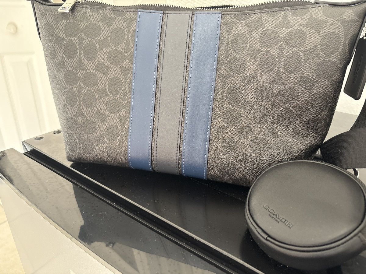 Other Coach Crossbody Bag/ Black Stripe Size ONE SIZE - 4 Thumbnail