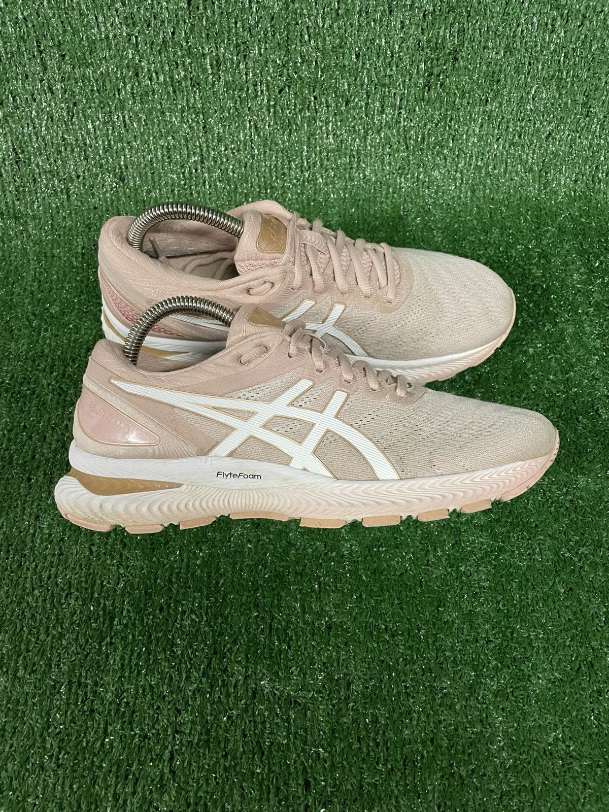 Asics Size 9 - ASICS GEL-Nimbus Pink Size US 9 / IT 39 - 1 Thumbnail
