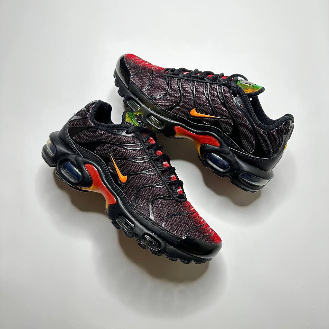 Nike Nike Air Max Plus TN Magma Orange Pack Size US 9.5 / EU 42-43 - 1 Thumbnail