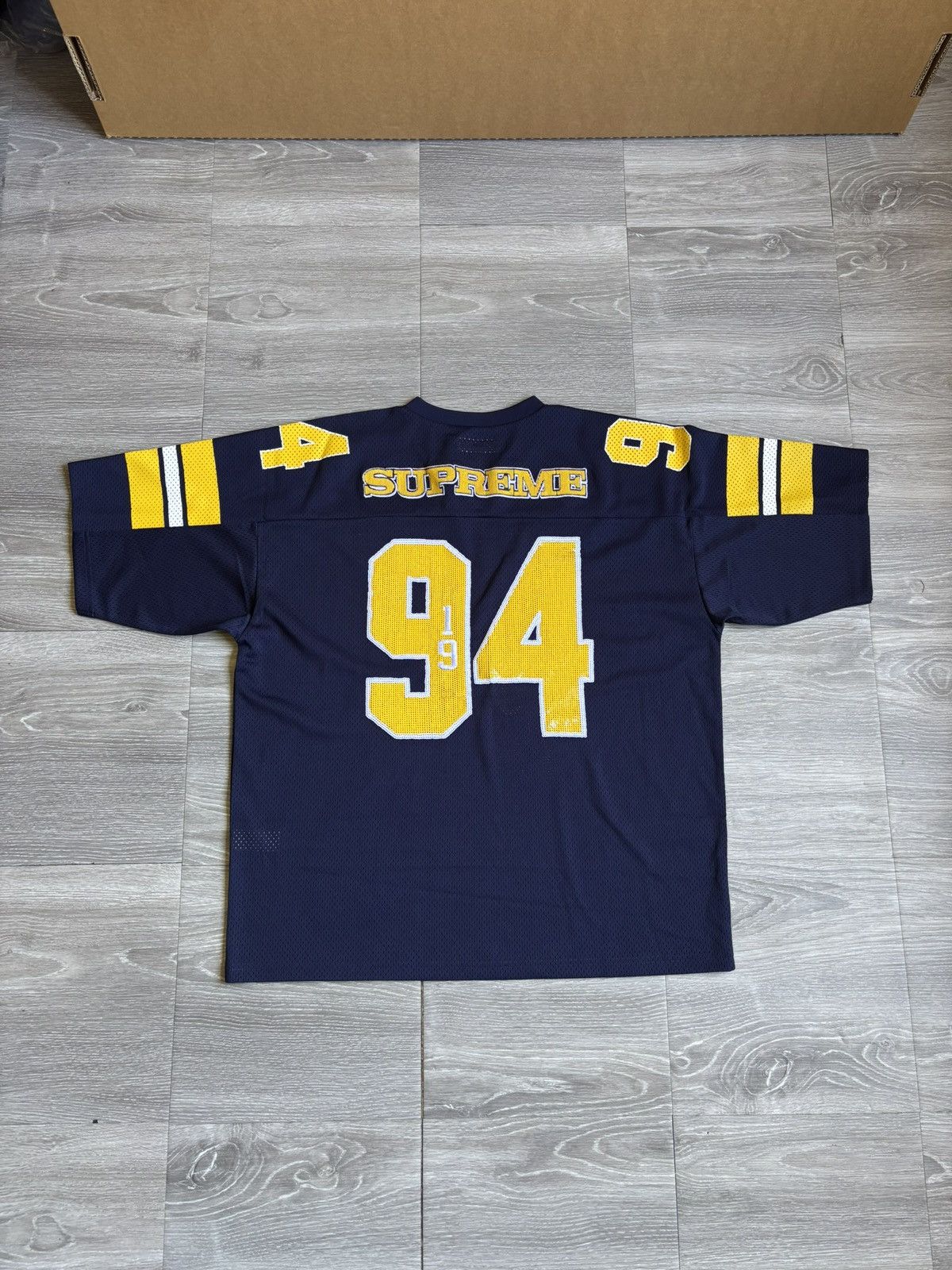 Supreme Supreme Sequin Football Jerset FW25 Size US M / EU 48-50 / 2 - 2 Thumbnail