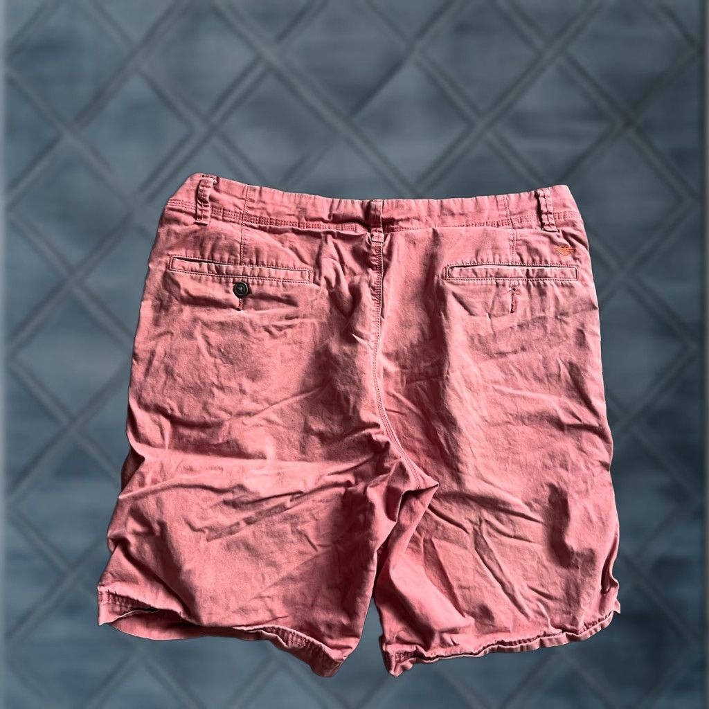 Dockers Dockers Men Shorts Solid Flat Front Bermuda Cotton 34 Pink Casual Pockets Mid 10in Inseam Regular Mens Size US 34 / EU 50 - 1 Thumbnail