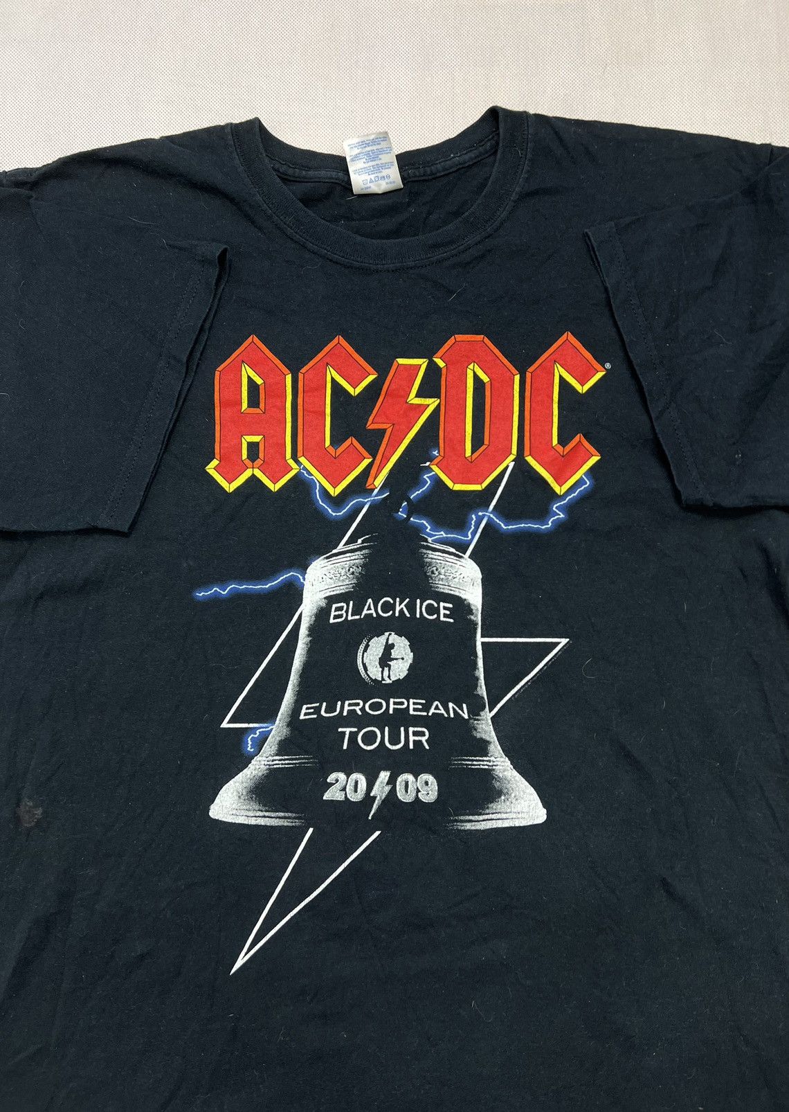 AC/DC × Vintage Tshirt AC/DC Black Ice European Tour 2009 Vintage Size US L / EU 52-54 / 3 - 3 Thumbnail