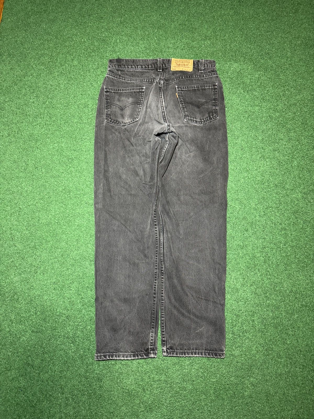 Levi's Vintage Clothing Levis 550 Black 34x30 Orange Tab Relaxed Wide Leg 90s Jeans Size US 34 / EU 50 - 1 Thumbnail