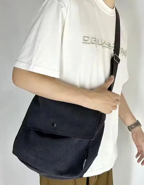 Japanese Brand New retro fashion canvas messenger shoulder bag Size ONE SIZE - 2 Thumbnail