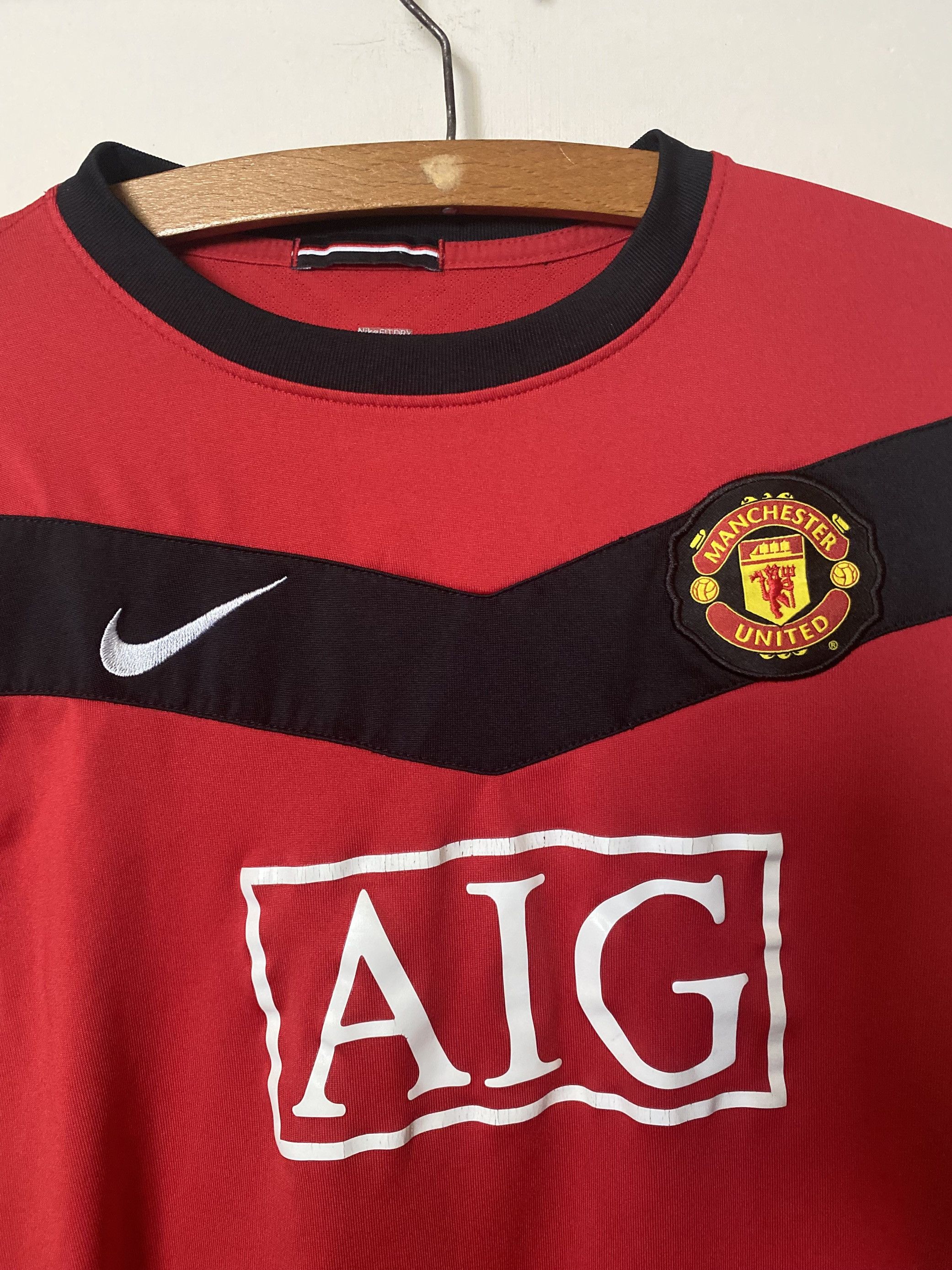 Nike MANCHESTER UNITED 2009 - 2010 - Nike - Long Sleeve 158/170 Size US S / EU 44-46 / 1 - 6 Thumbnail