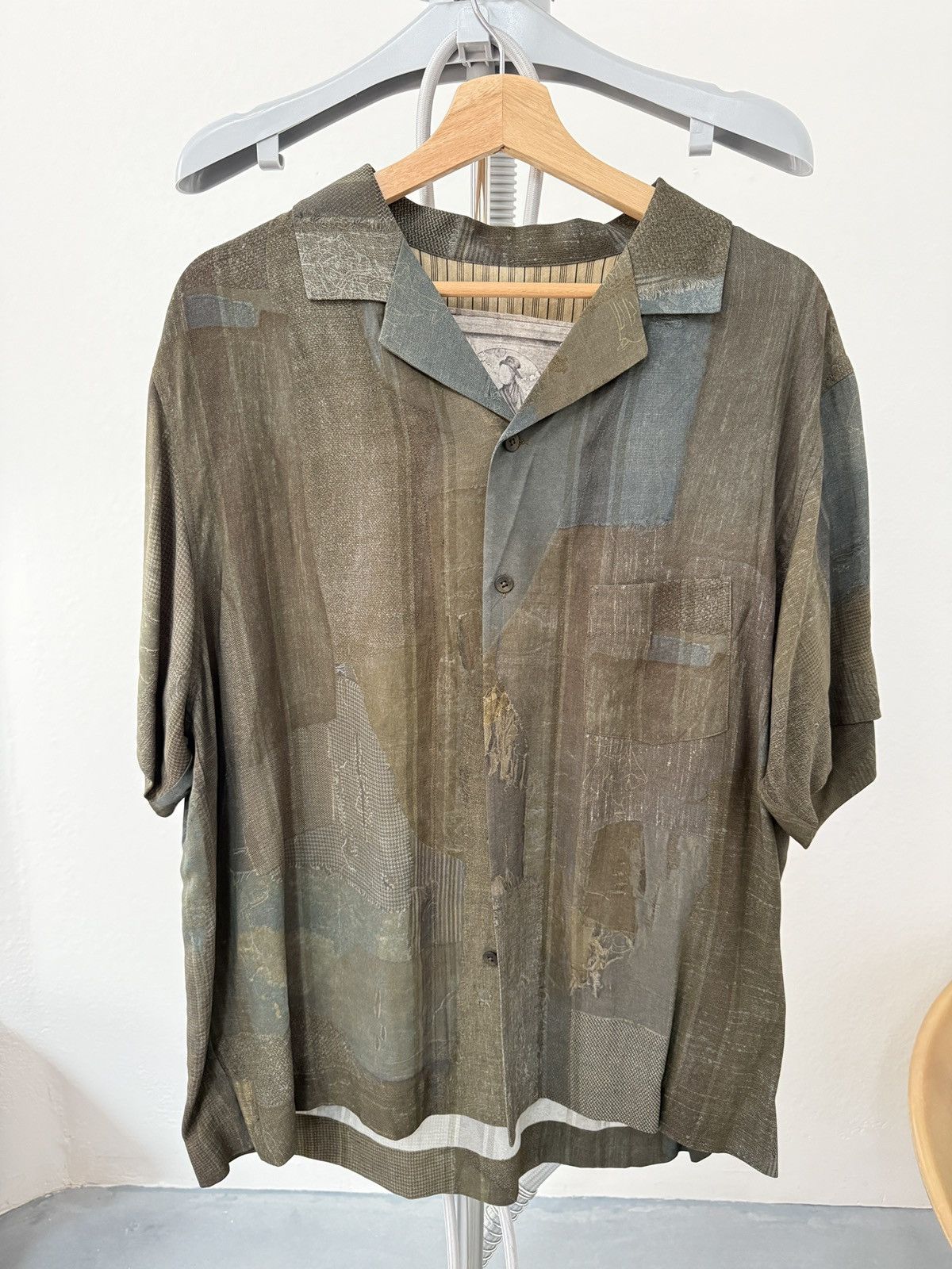 Ziggy Chen short sleeve shirt