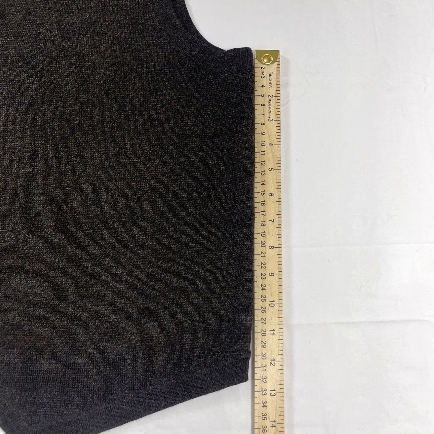 Jos. A. Bank Jos. A. Bank Vest Sweater L Brown Merino Wool Blend Button V-Neck Men Size US L / EU 52-54 / 3 - 5 Thumbnail