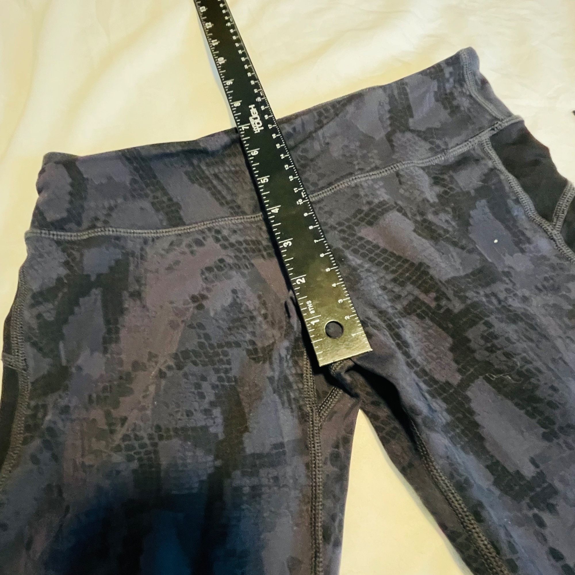 Other Vim Mia Yoga Leggings Blue Snake Print Lace Accents Small Wo Size 26" / US 2 / IT 38 - 11 Thumbnail
