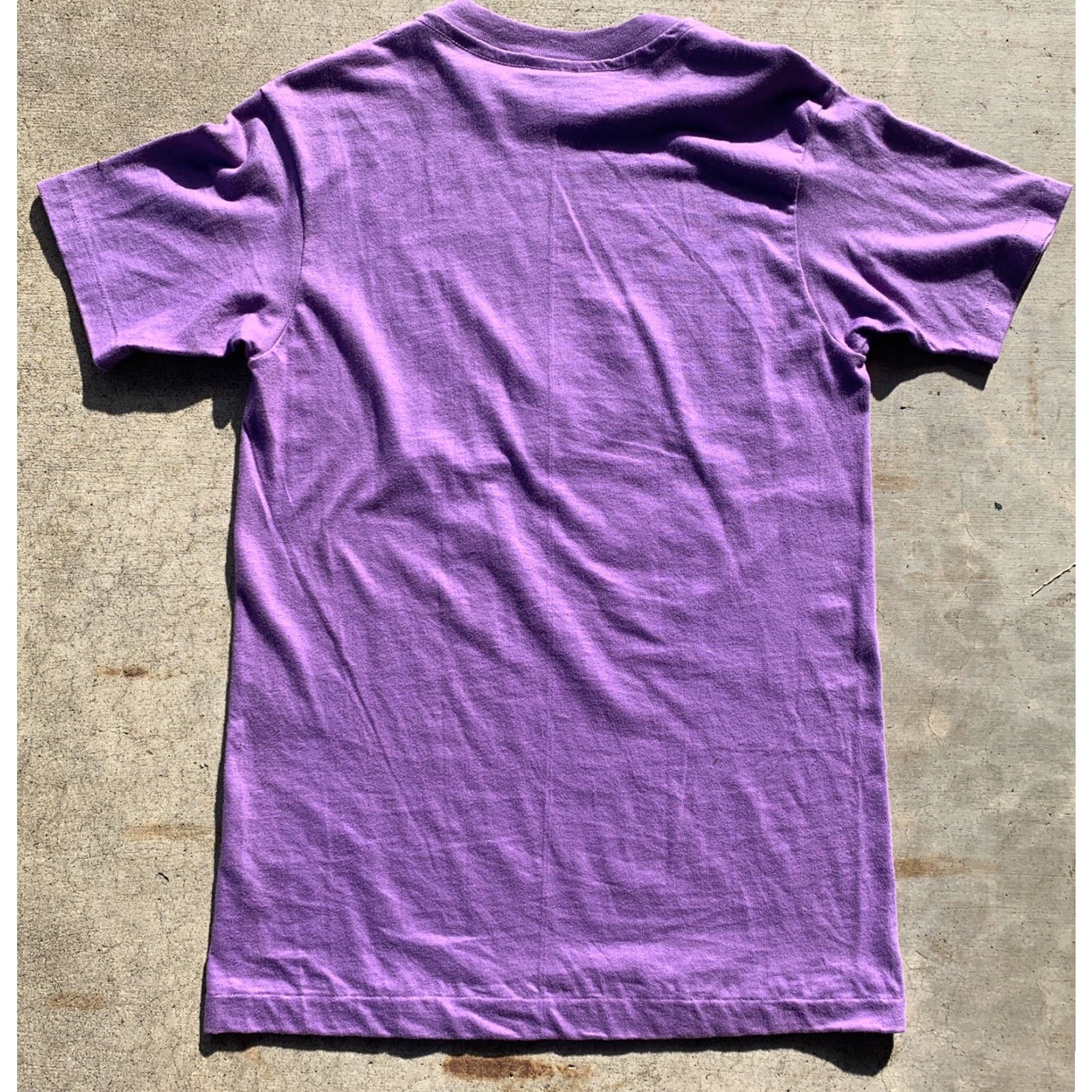 Hanes Vintage Hang Loose Hawaii T-Shirt Single Stitch Made In USA M 38-40 Mens Graphic Tee Hawaii Purple Cotton 1980s Hanes Regular US Vintage Iron-on? Size US M / EU 48-50 / 2 - 4 Thumbnail