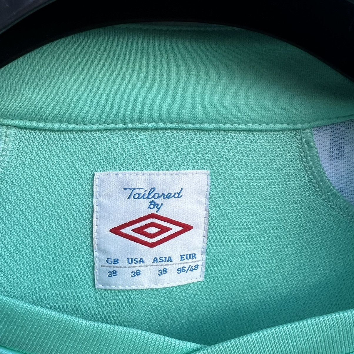 Umbro ENGLAND LONGSLEEVE SHIRT GOALKEEPER UMBRO 2011-2013 Size US S / EU 44-46 / 1 - 4 Thumbnail